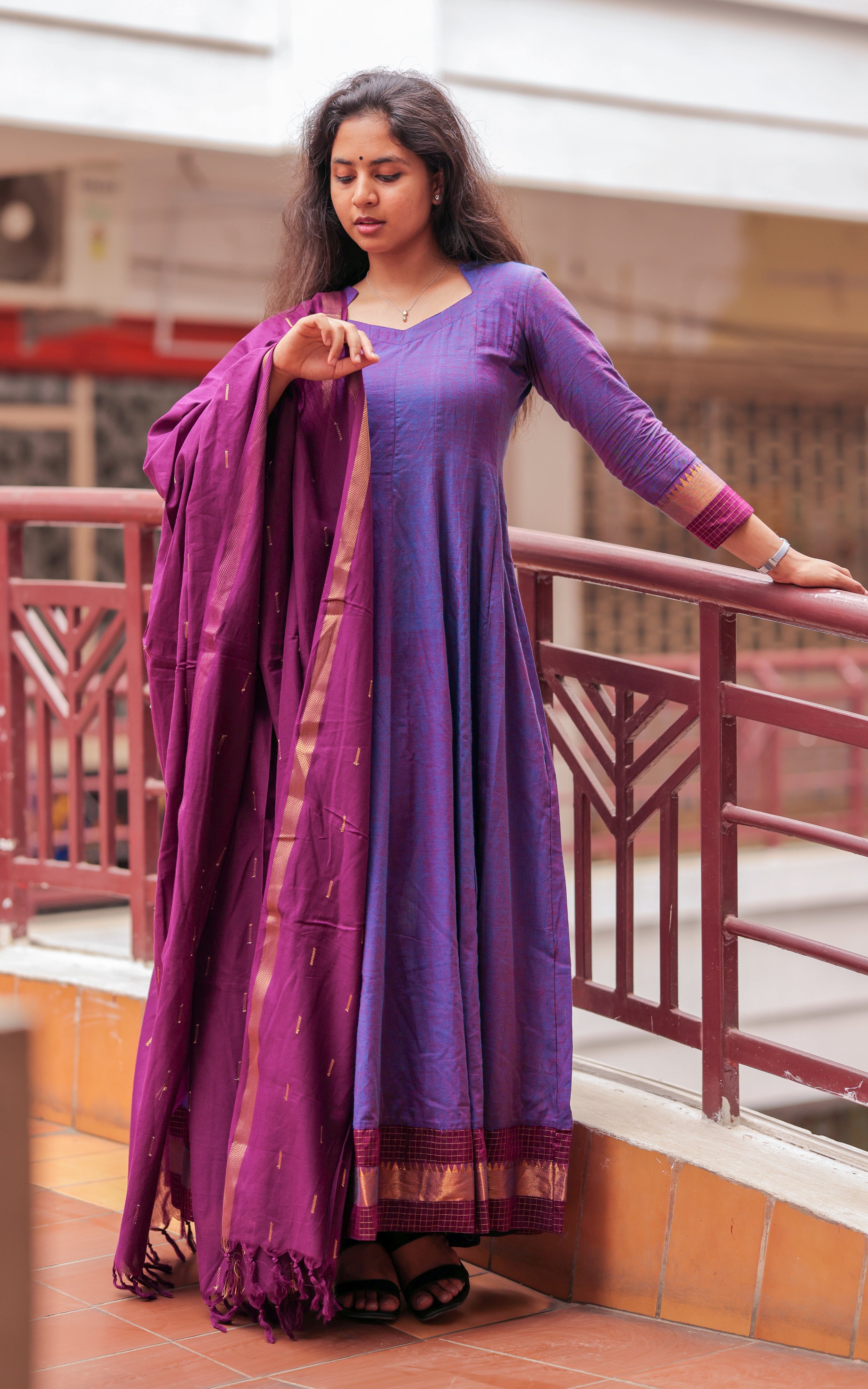 Aninagai Dual Tone (Kurti+Dupatta)