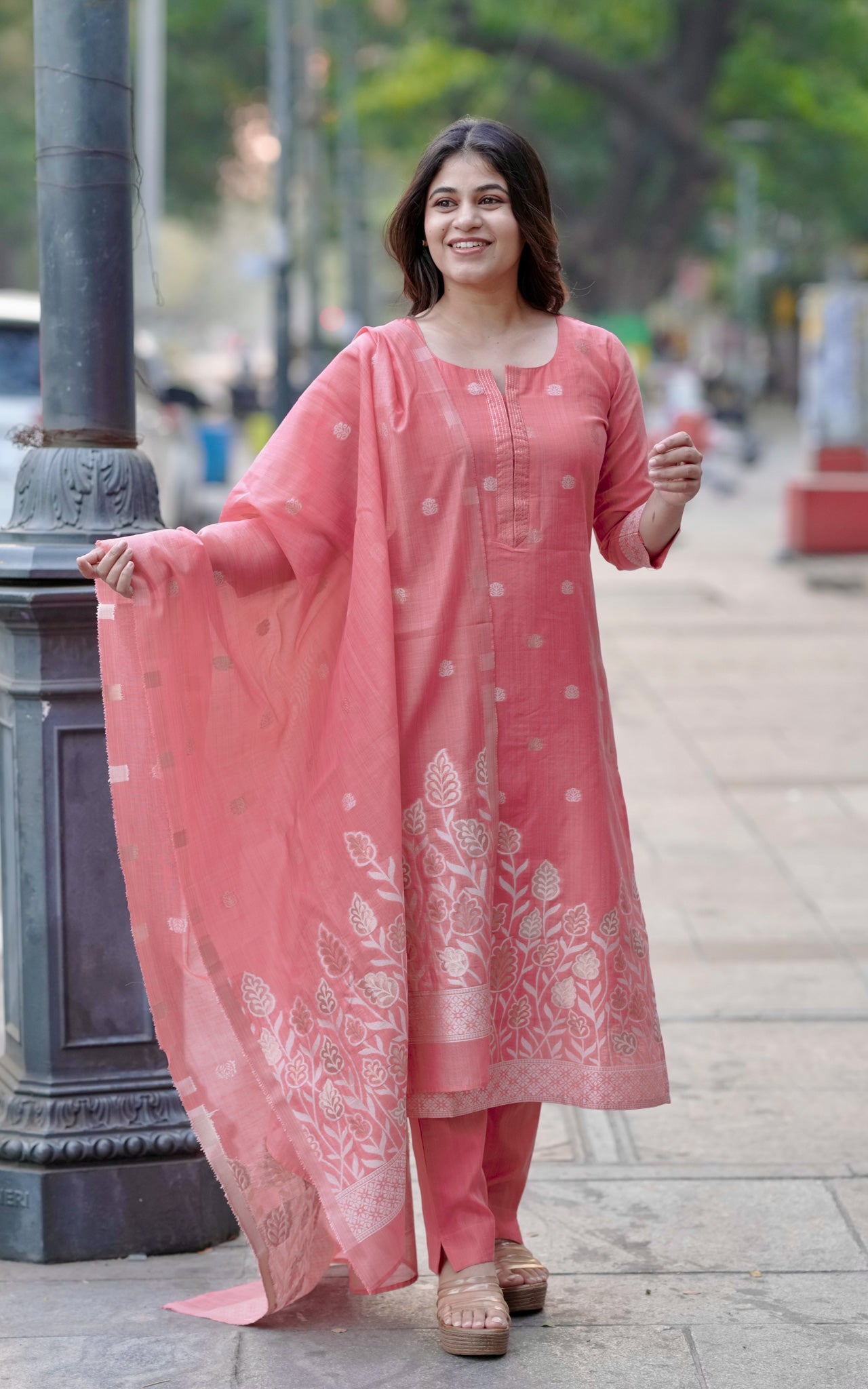 Yuvarani (Kurti+Pant+Dupatta)
