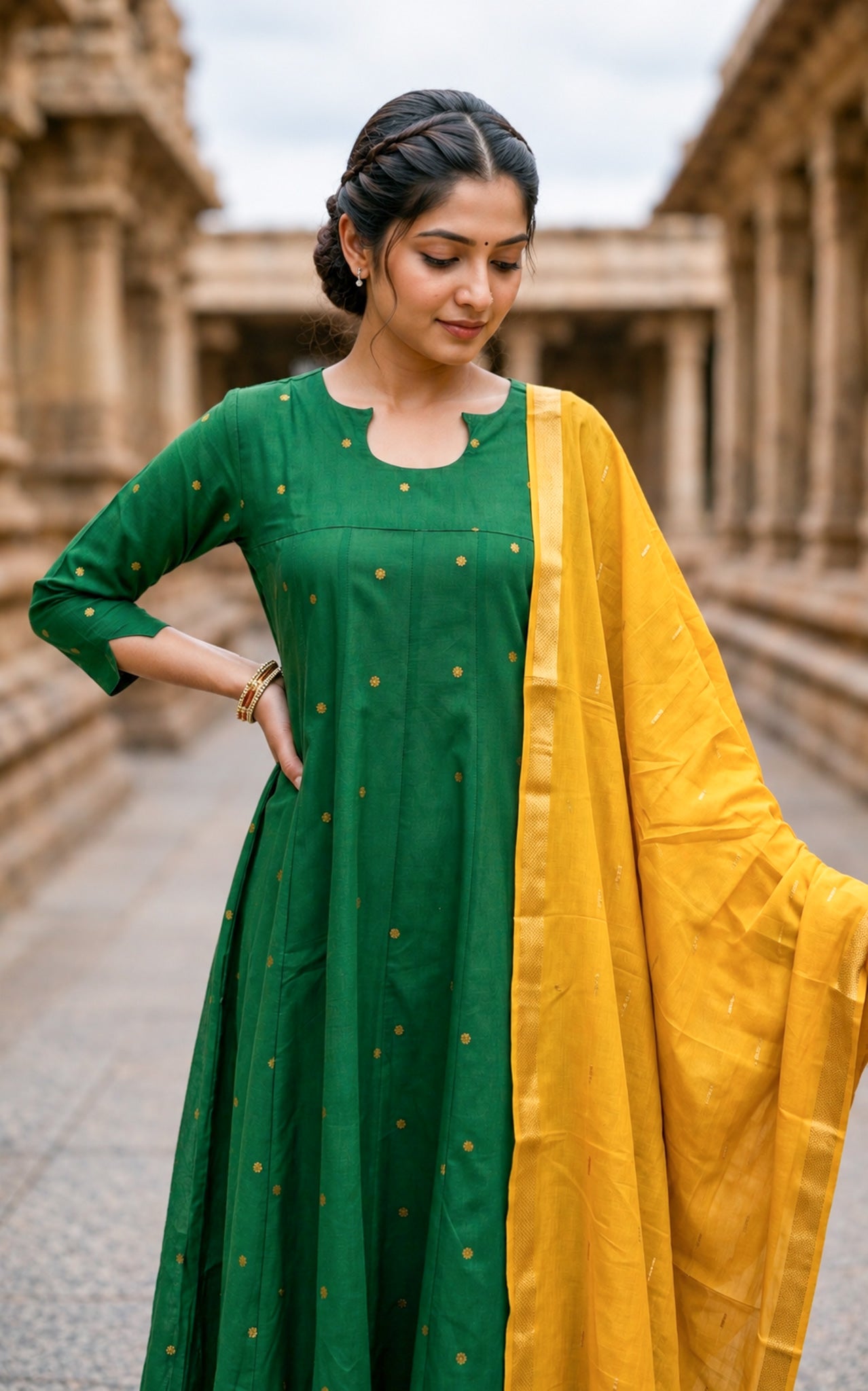 Thashika A (Kurti+Dupatta)