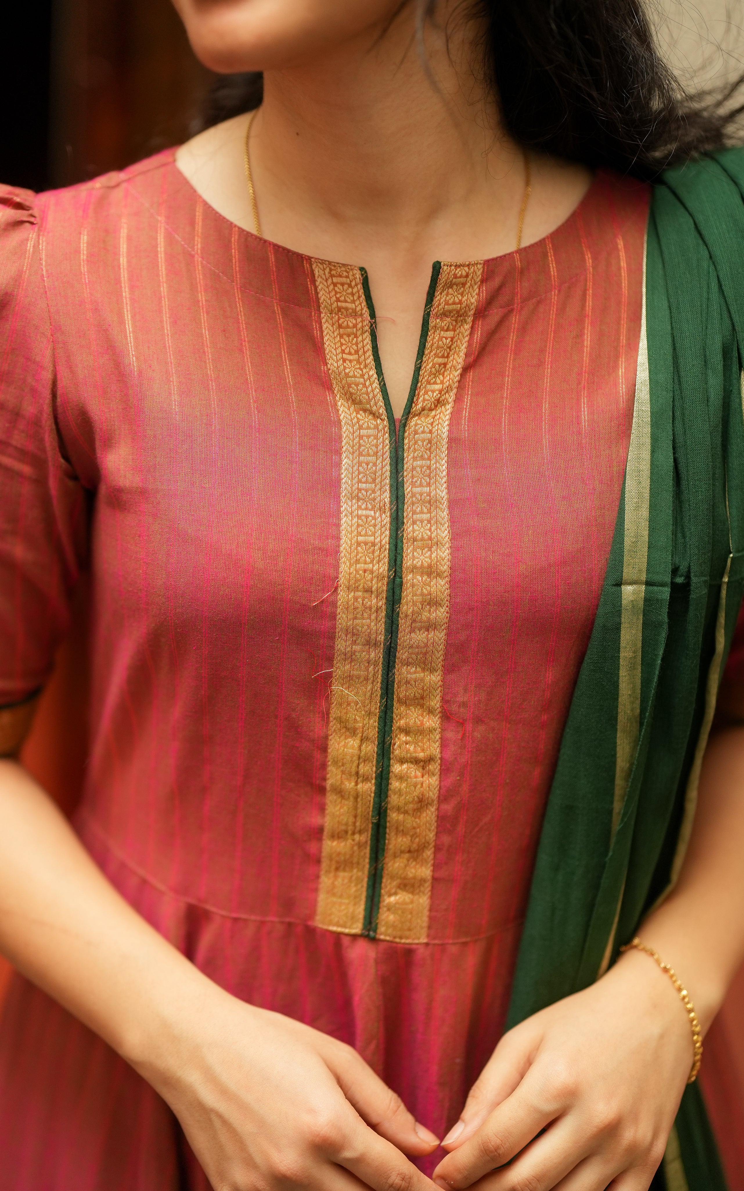 The kurti has a flared, floor-length silhouette, similar to Nayanthara's costume in Annapoorani.