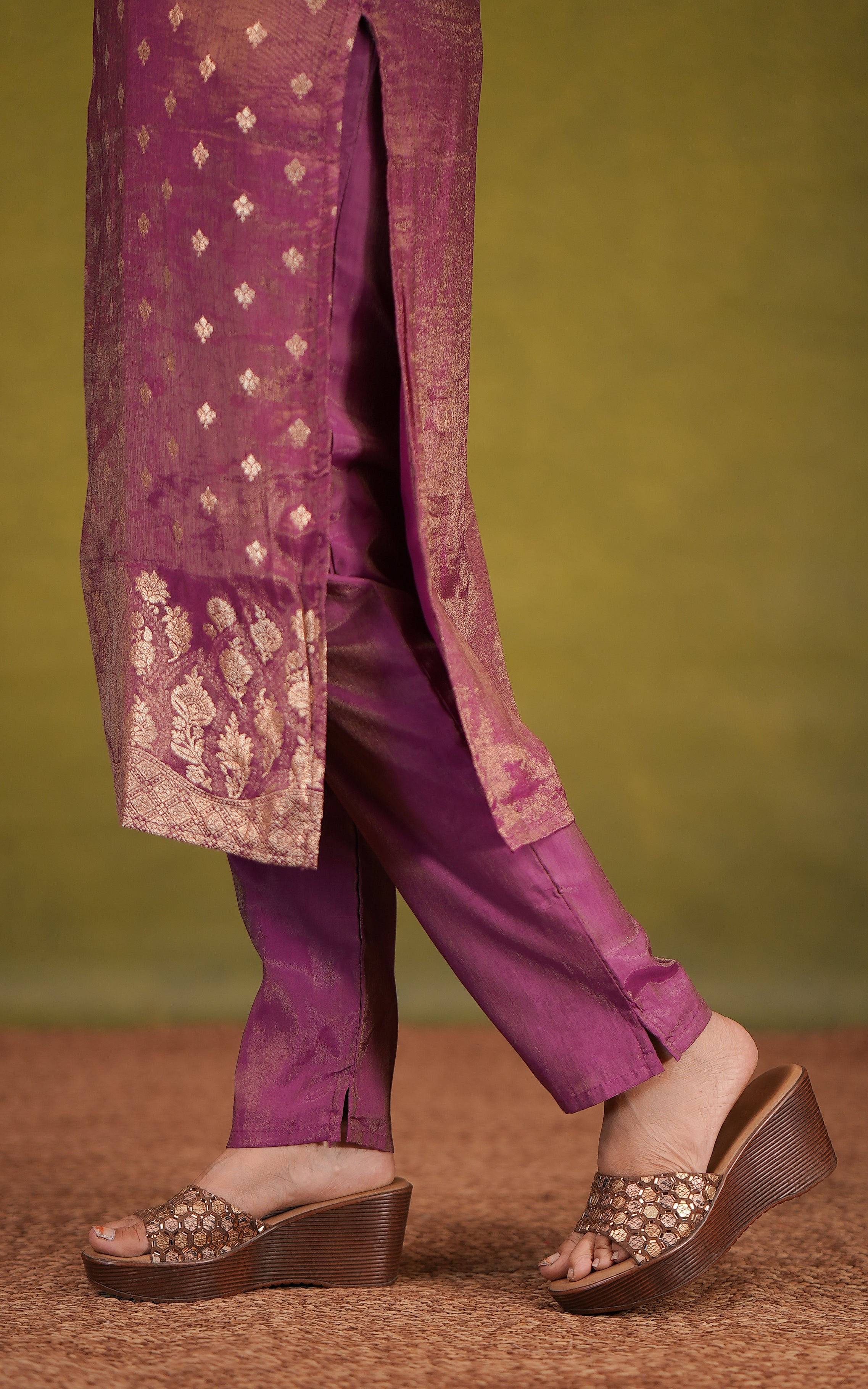 Occasion wear embroidered kurti set for women