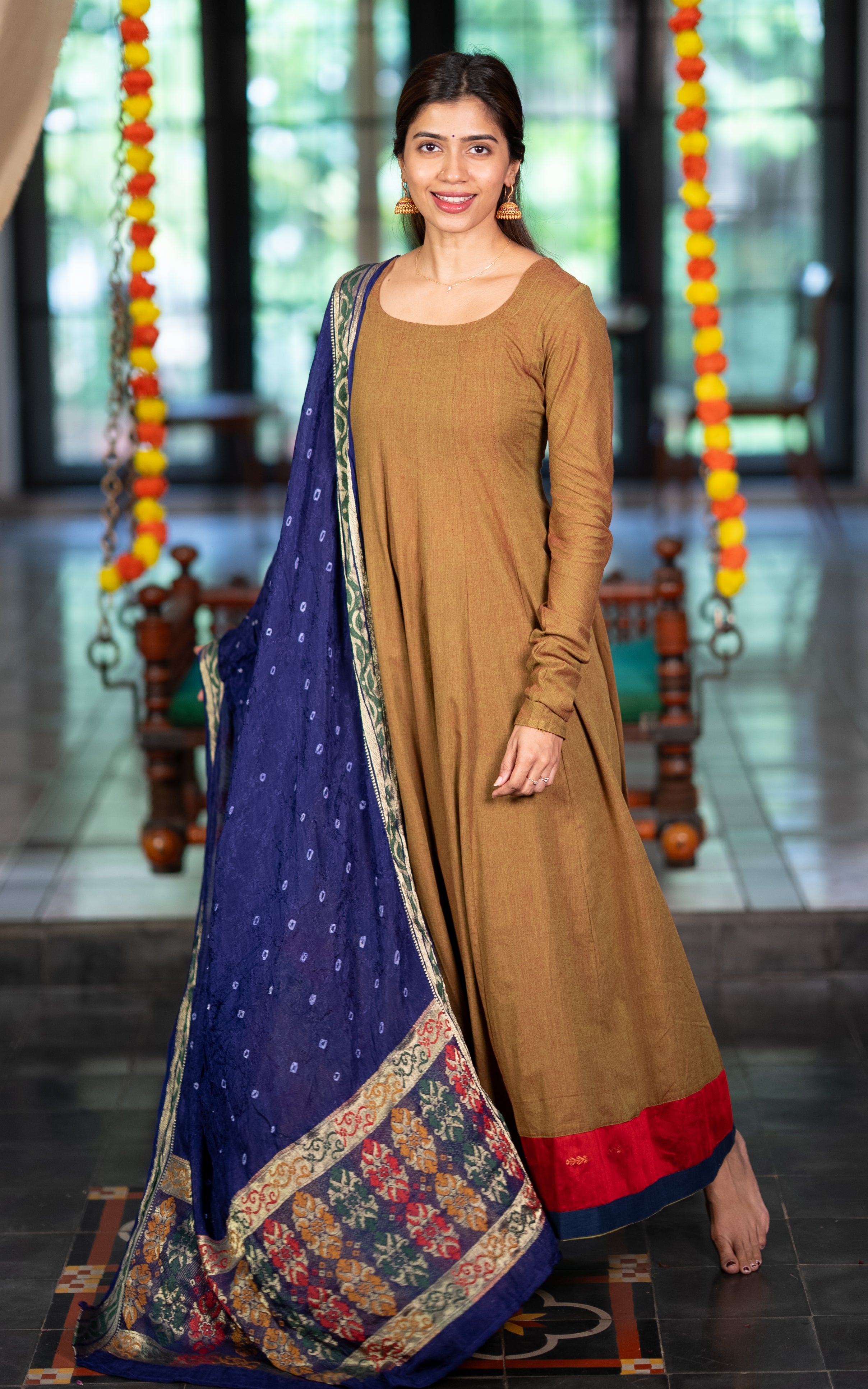 Charulatha (Kurti+Dupatta)
