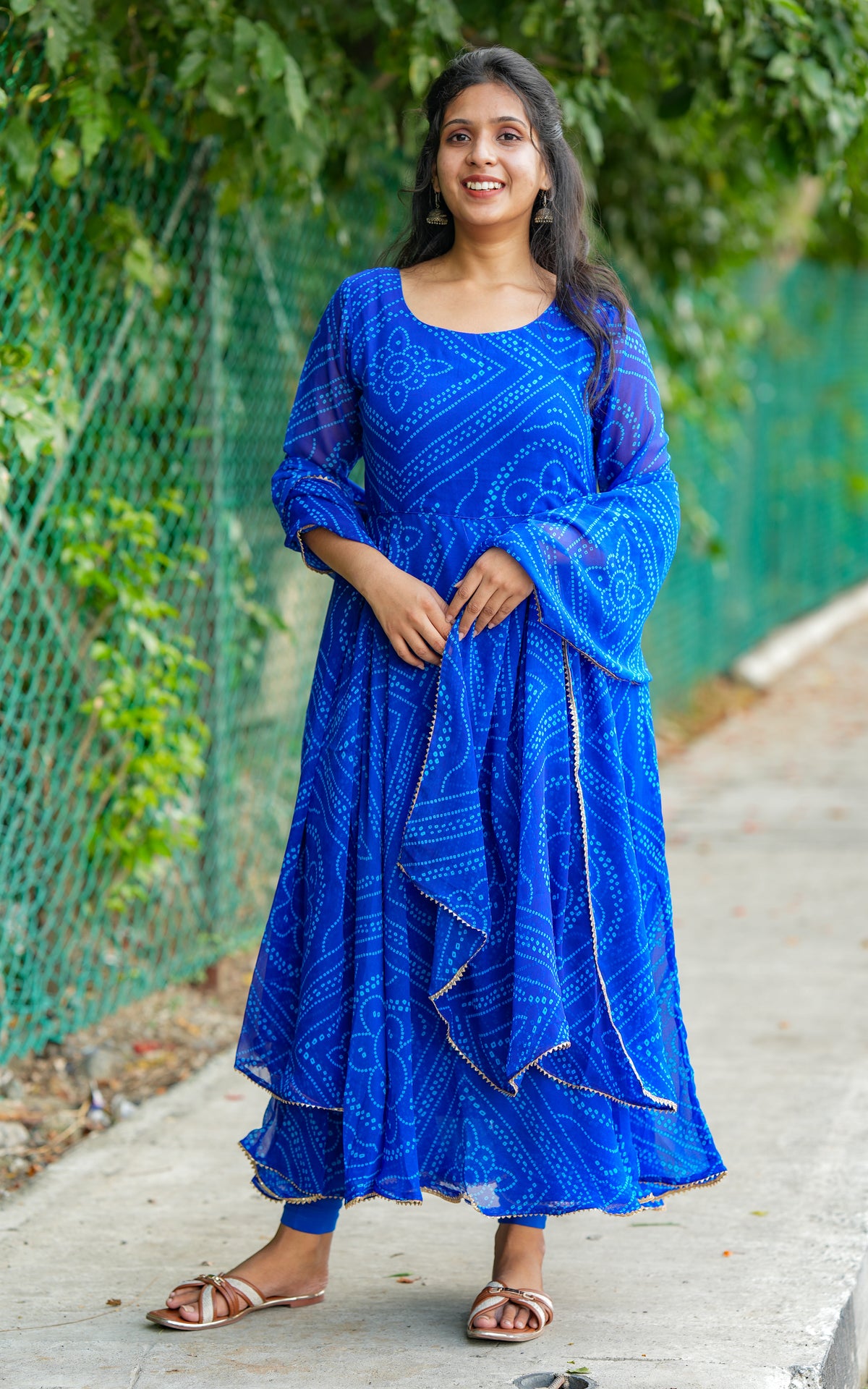 Pon Tharigai Royal Blue (Kurti+Dupatta)