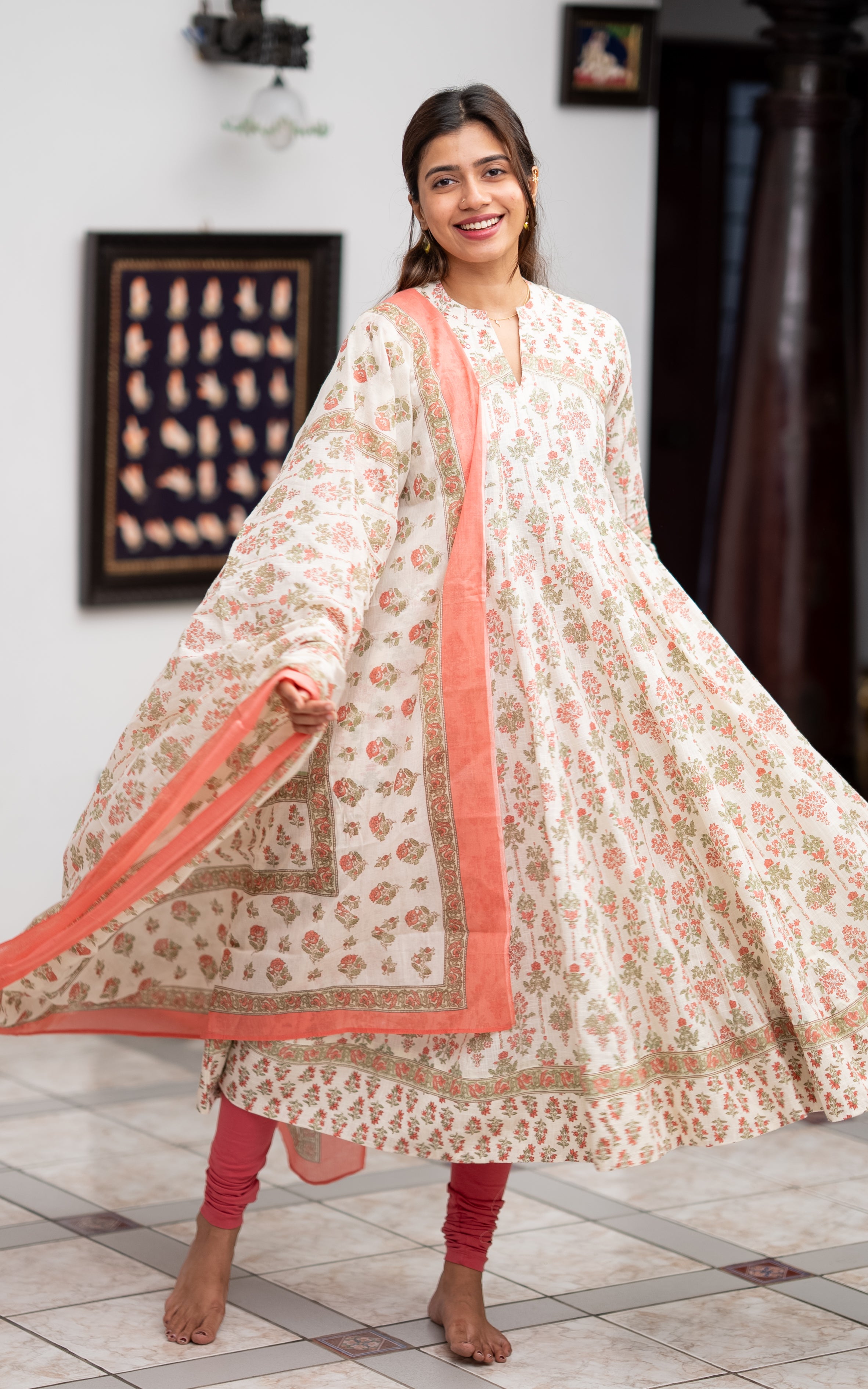 Atharvina Peach (Kurti+Dupatta)