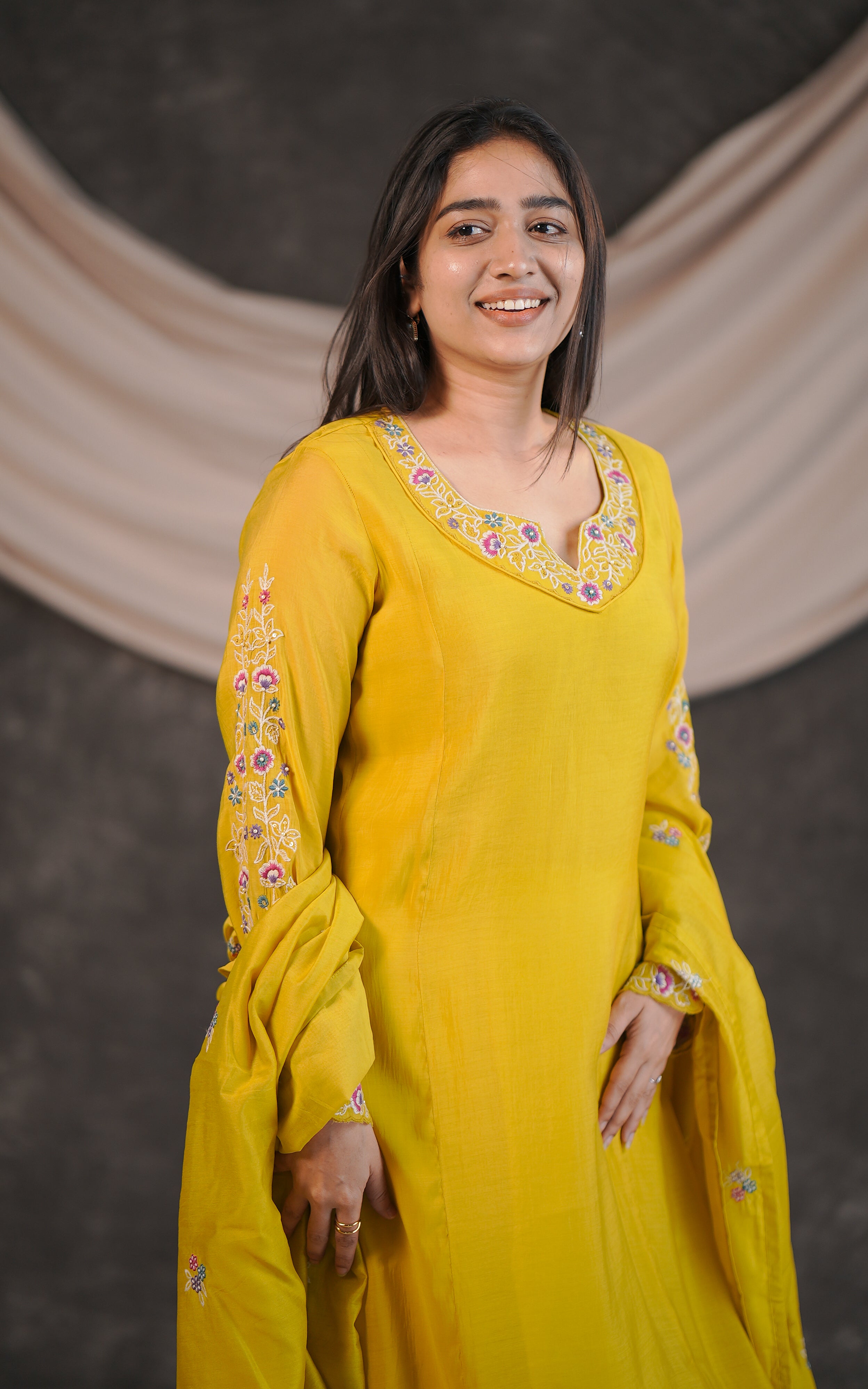 Instore – Lime Yellow Elakkiyam Kurti with Dupatta for Women – Art Silk – Festive Ethnic Wear