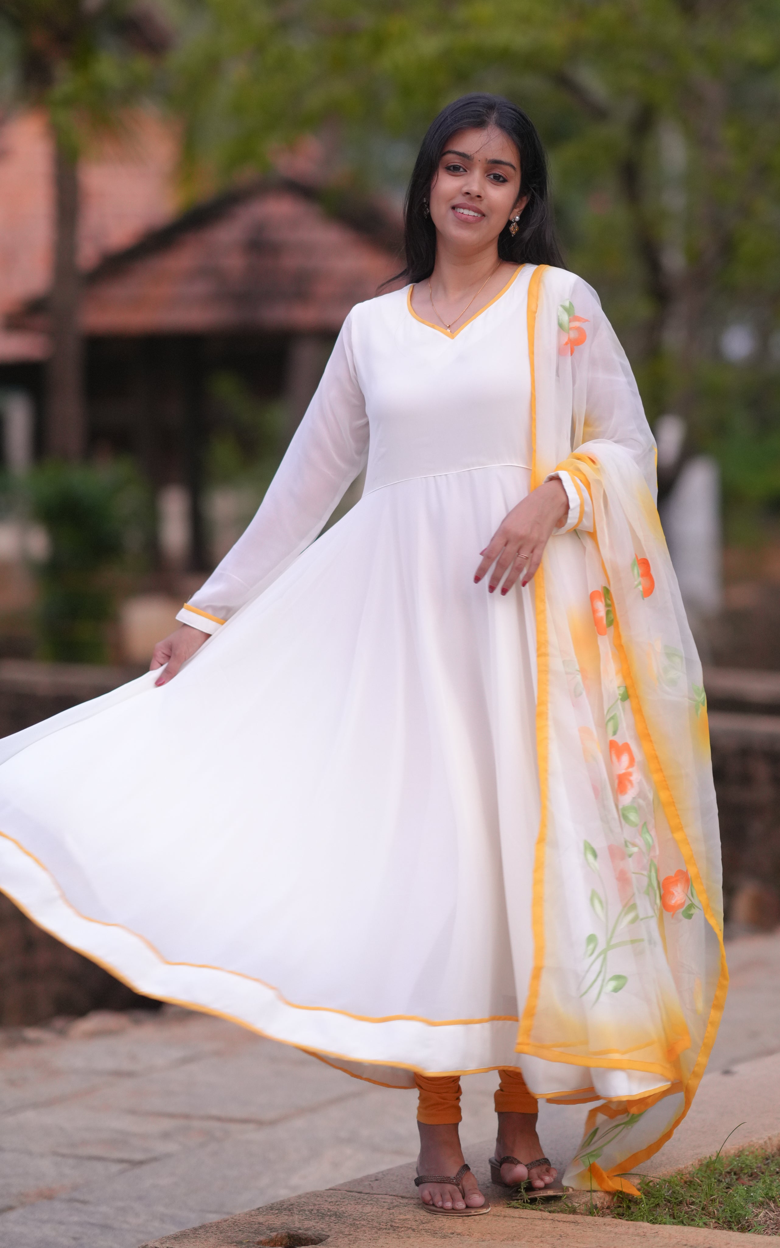 Made with soft Georgette fabric & Lined with butter crepe for comfort