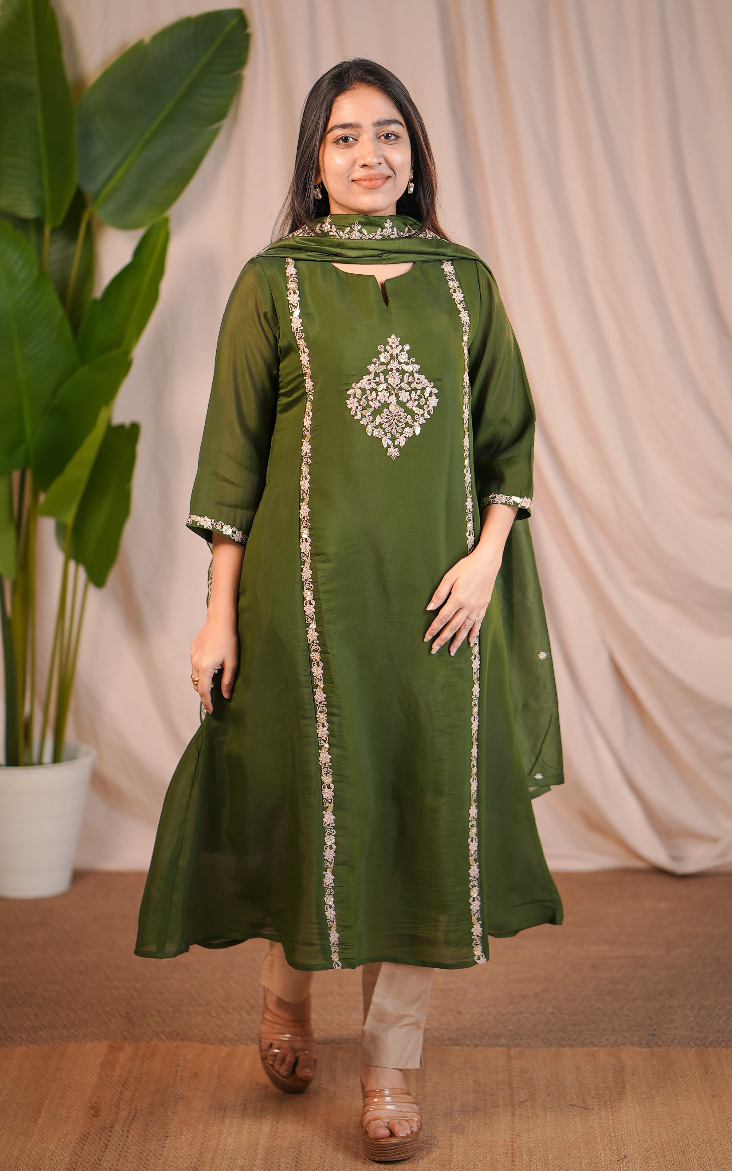 Zayara B (Kurti+Dupatta)