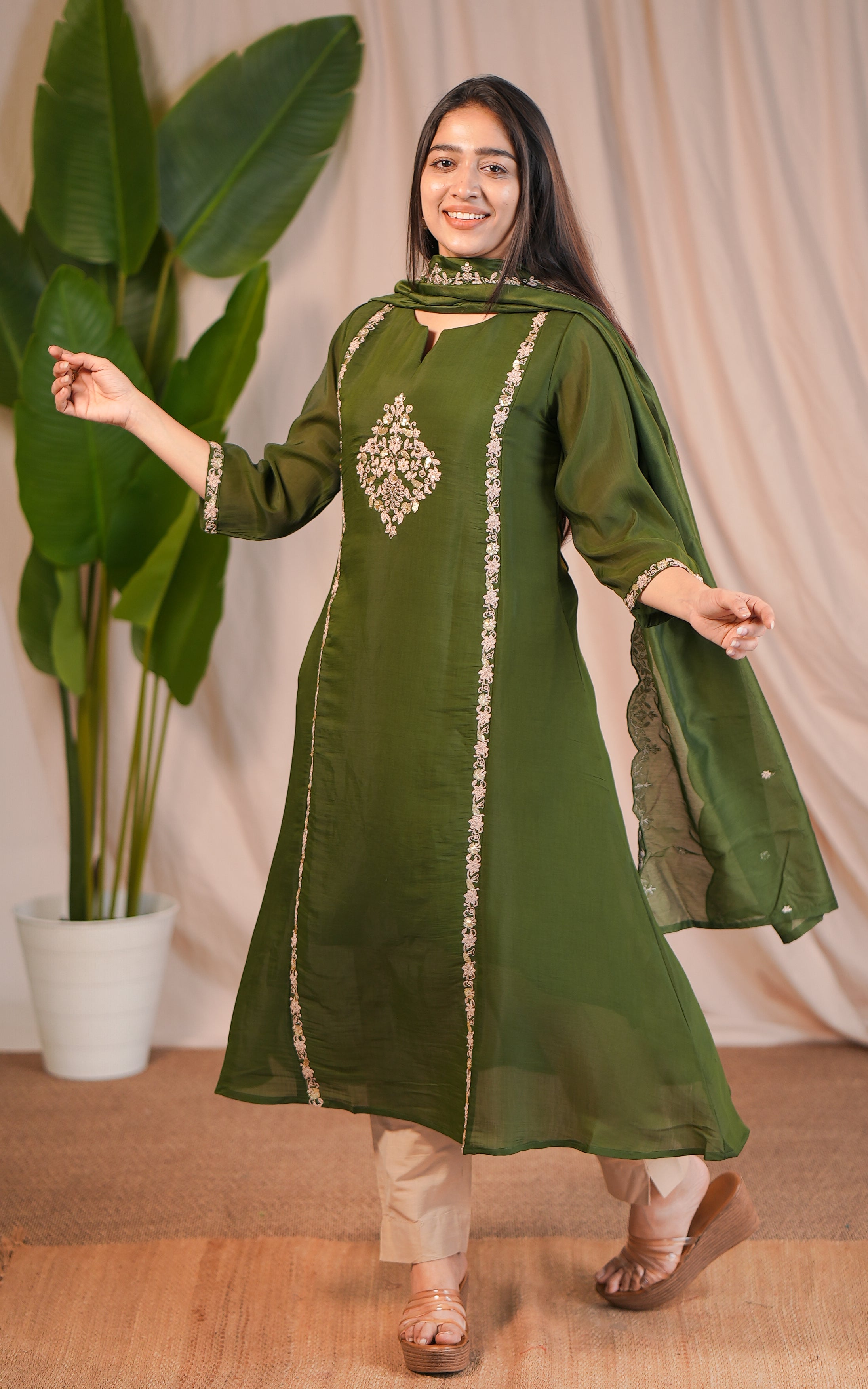 Zayara B (Kurti+Dupatta)