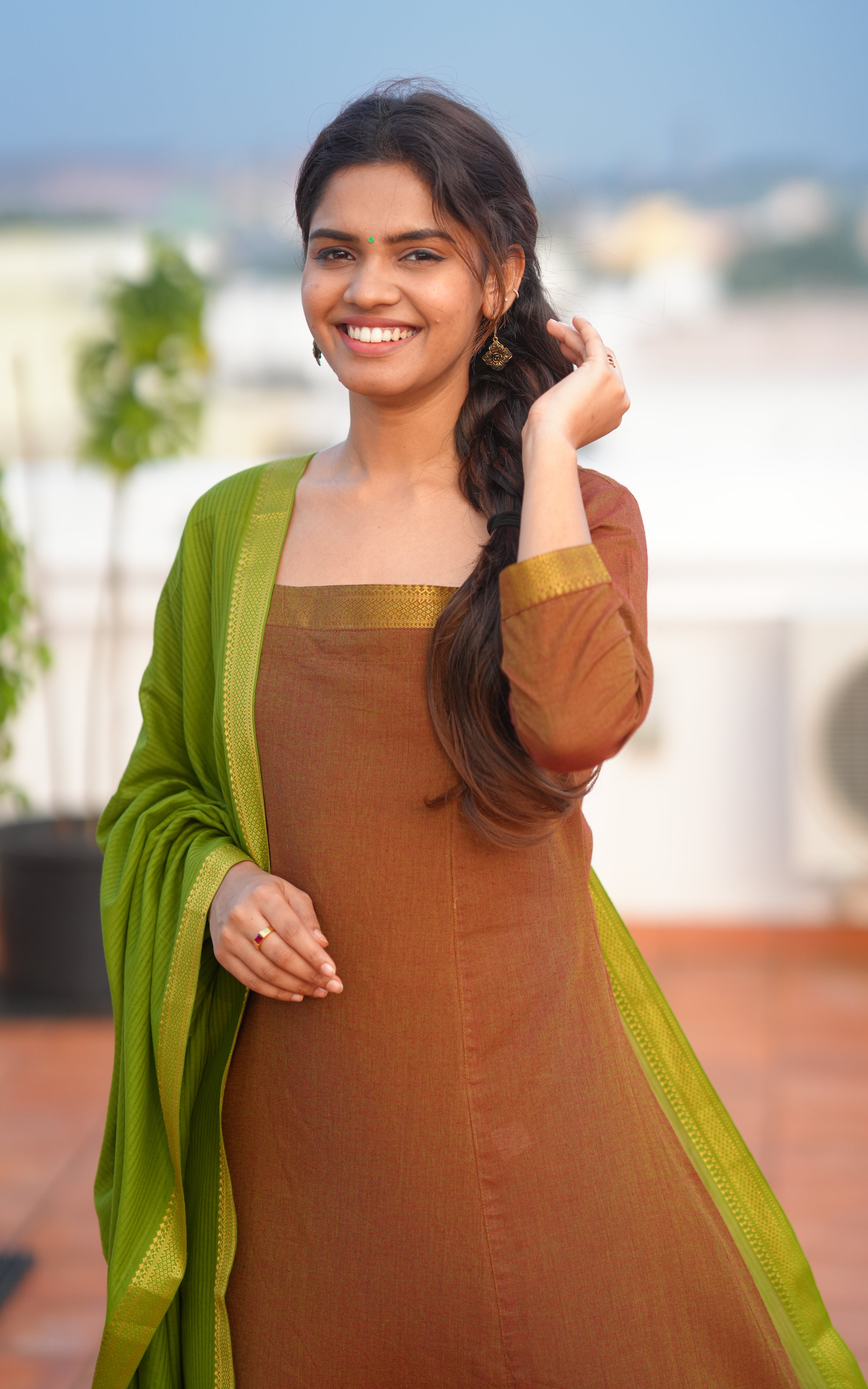 simran's iconic outfit from jodi