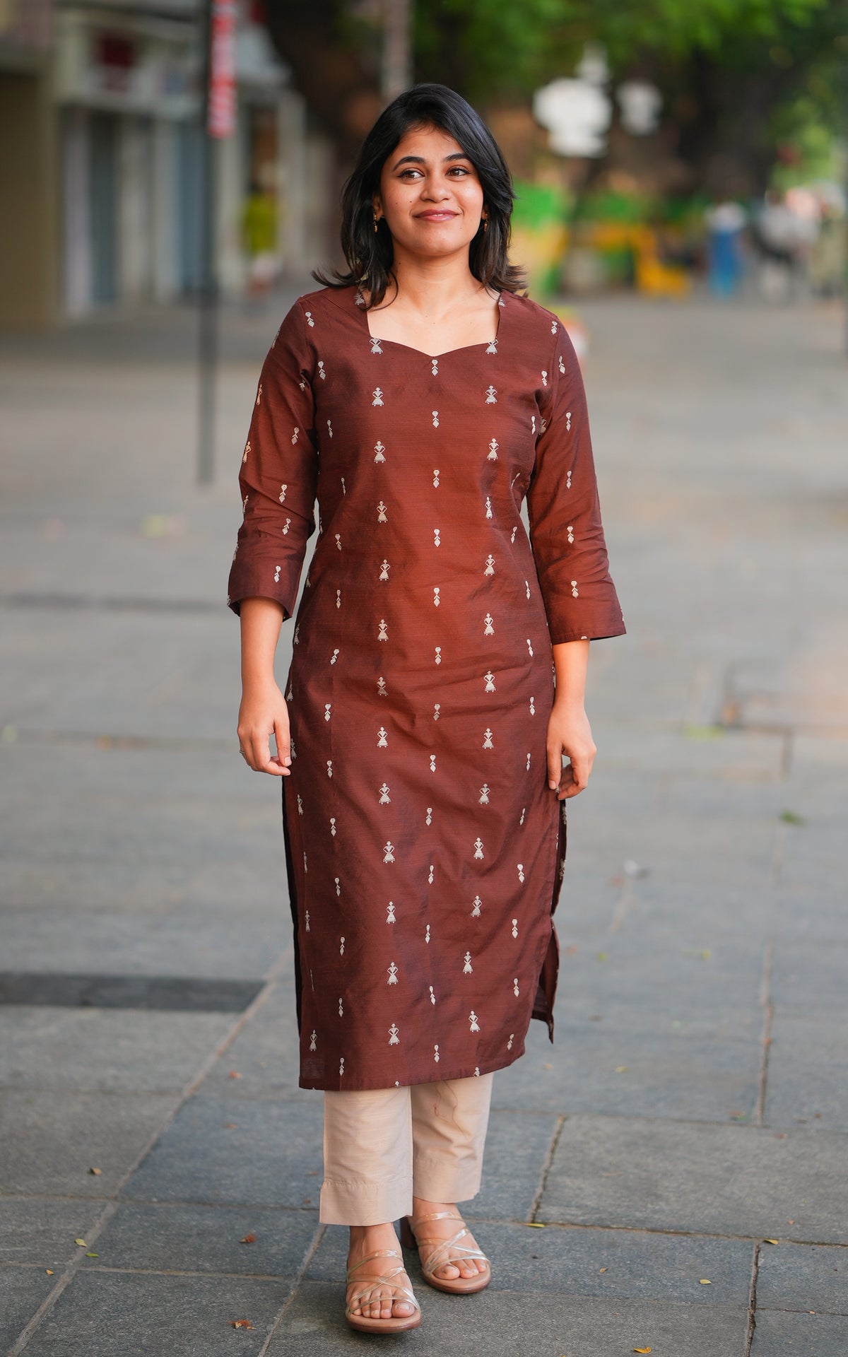 Folk Art Dark Brown