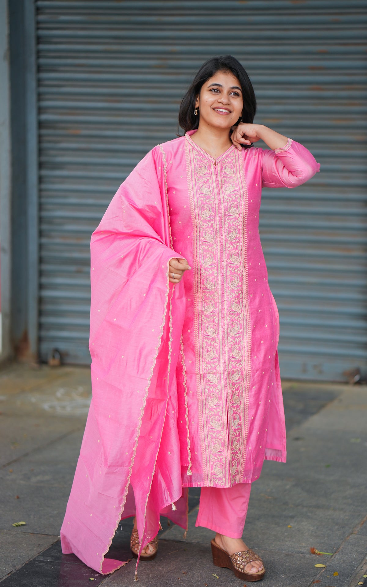 Ashmika Dusty Pink (Kurti+Pant+Dupatta)