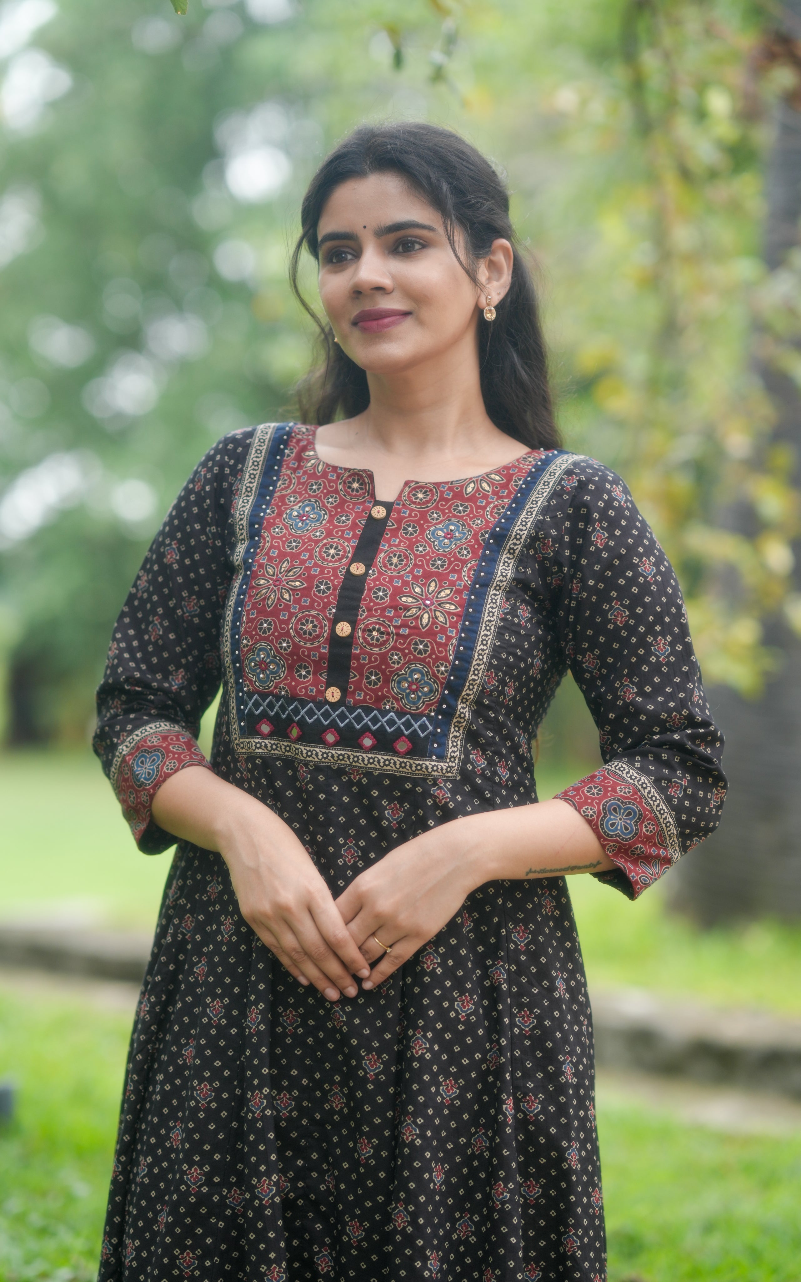 Black color Anarkali