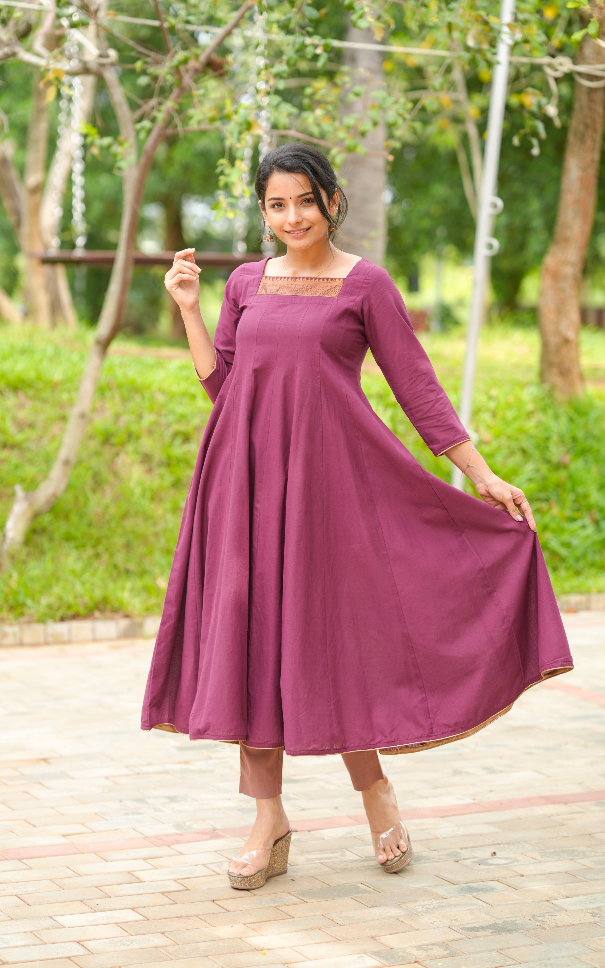 Anarkali kurti with golden zari border