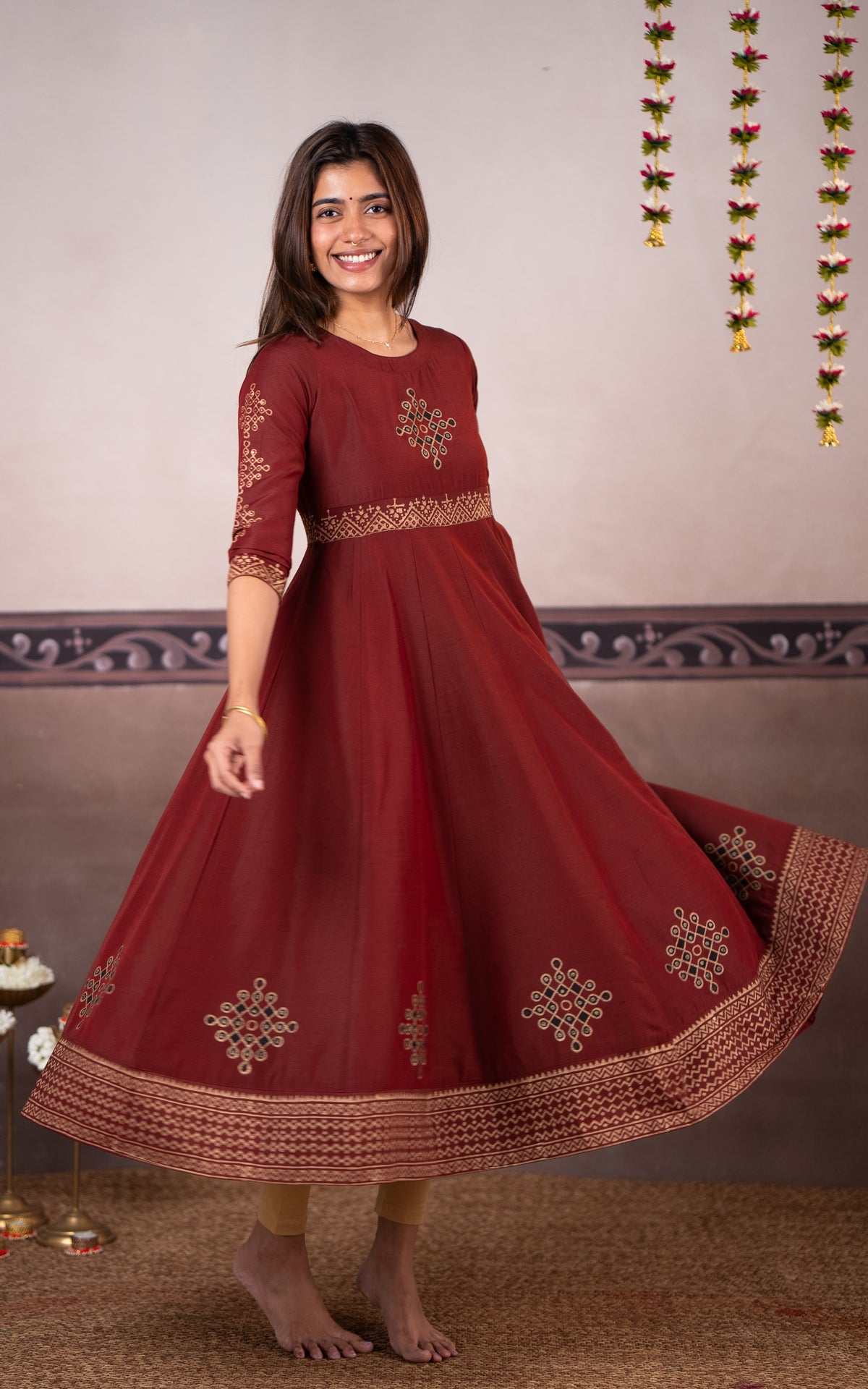 Kolangal Reddish Brown