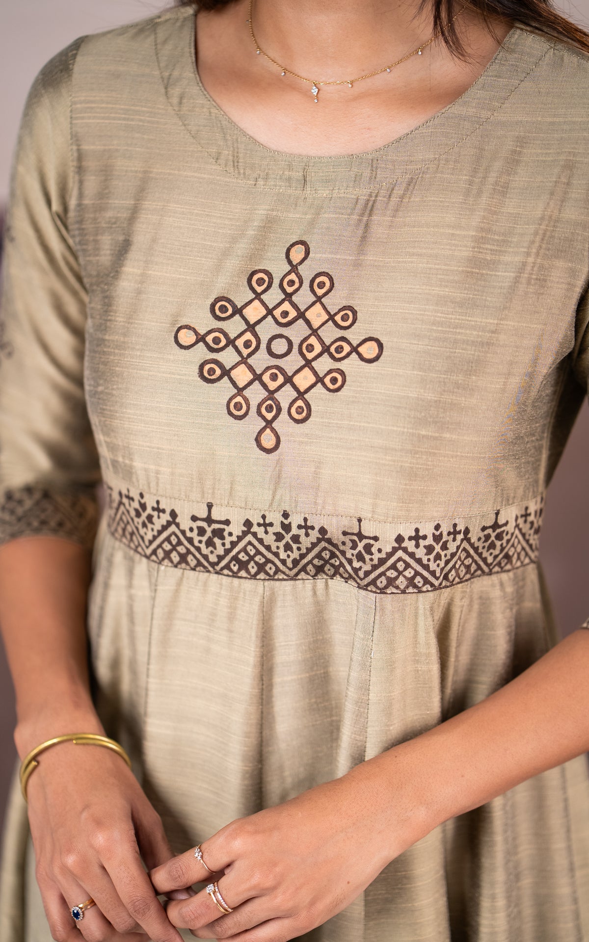Kolangal Grey (Kurti+Dupatta)