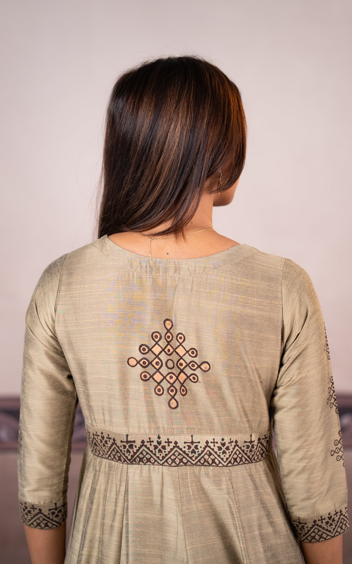 Kolangal Grey (Kurti+Dupatta)