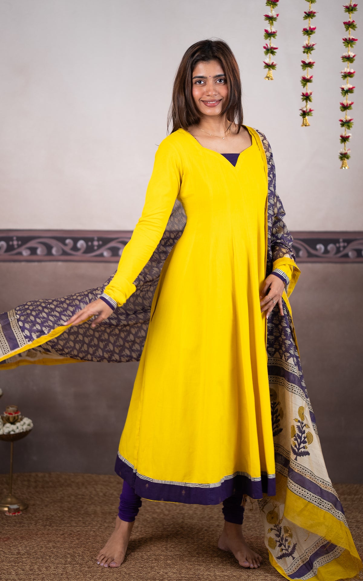 Manjal (Kurti+Dupatta)
