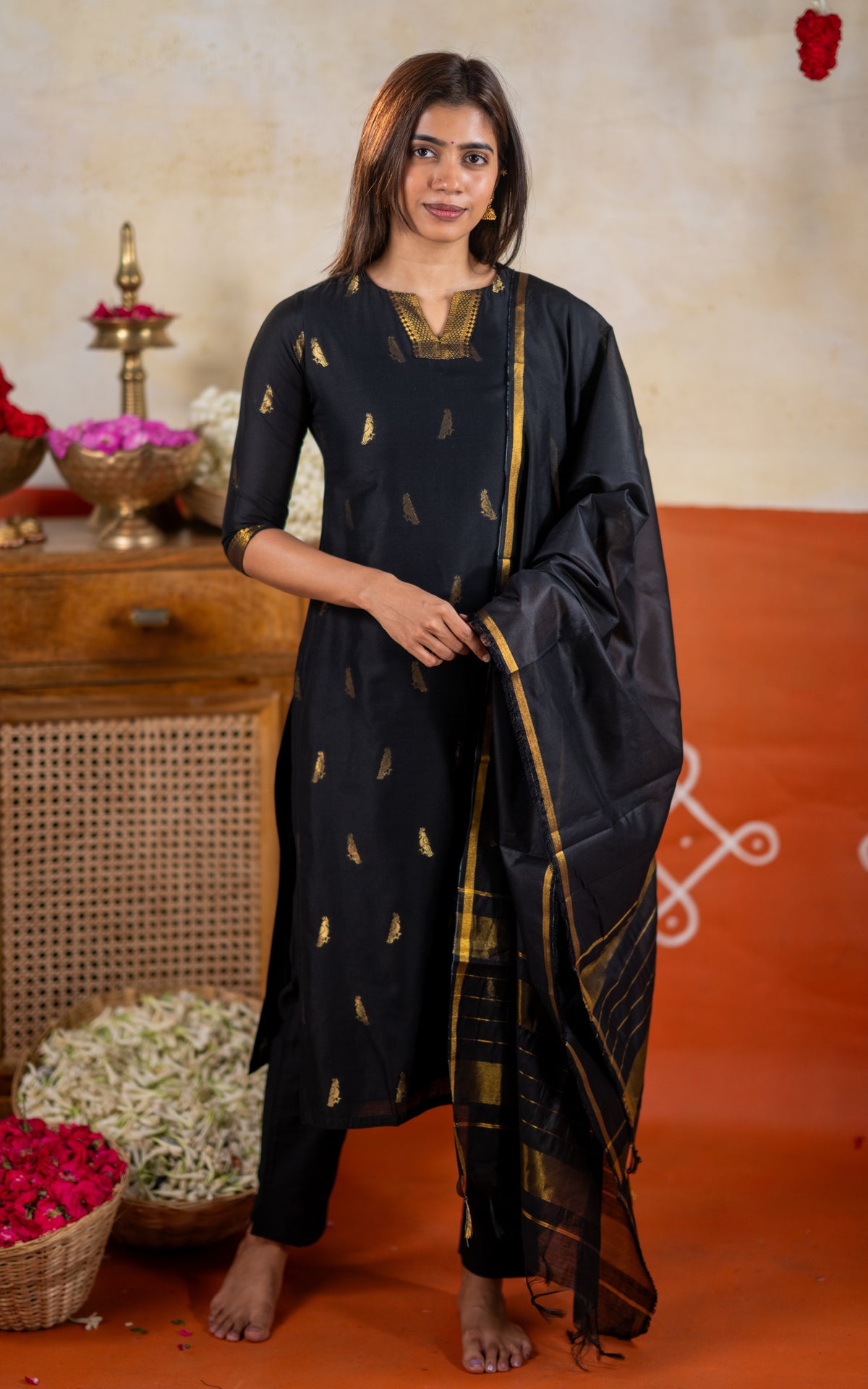 Mayil Black (Kurti+Dupatta)