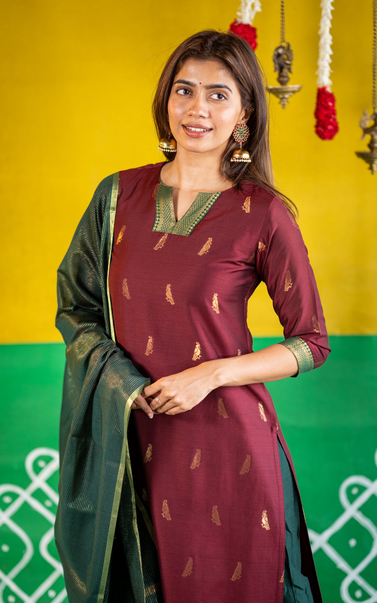 Mayil Brown (Kurti+Dupatta)