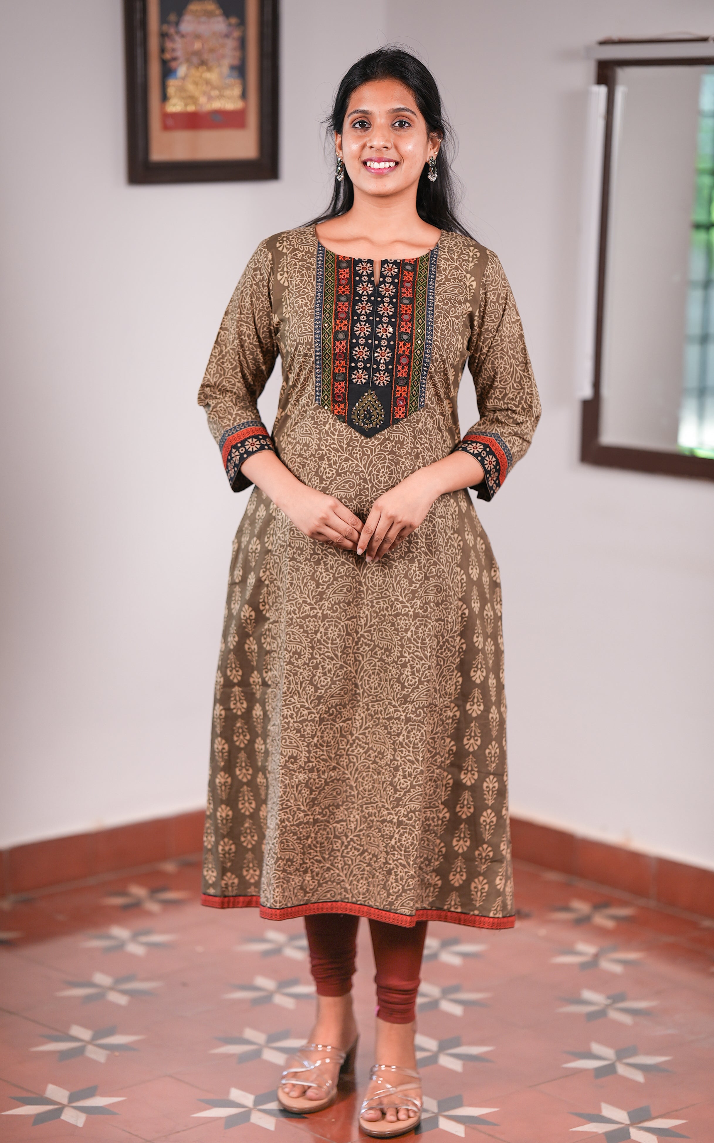 Aline Kurti with Side Slit