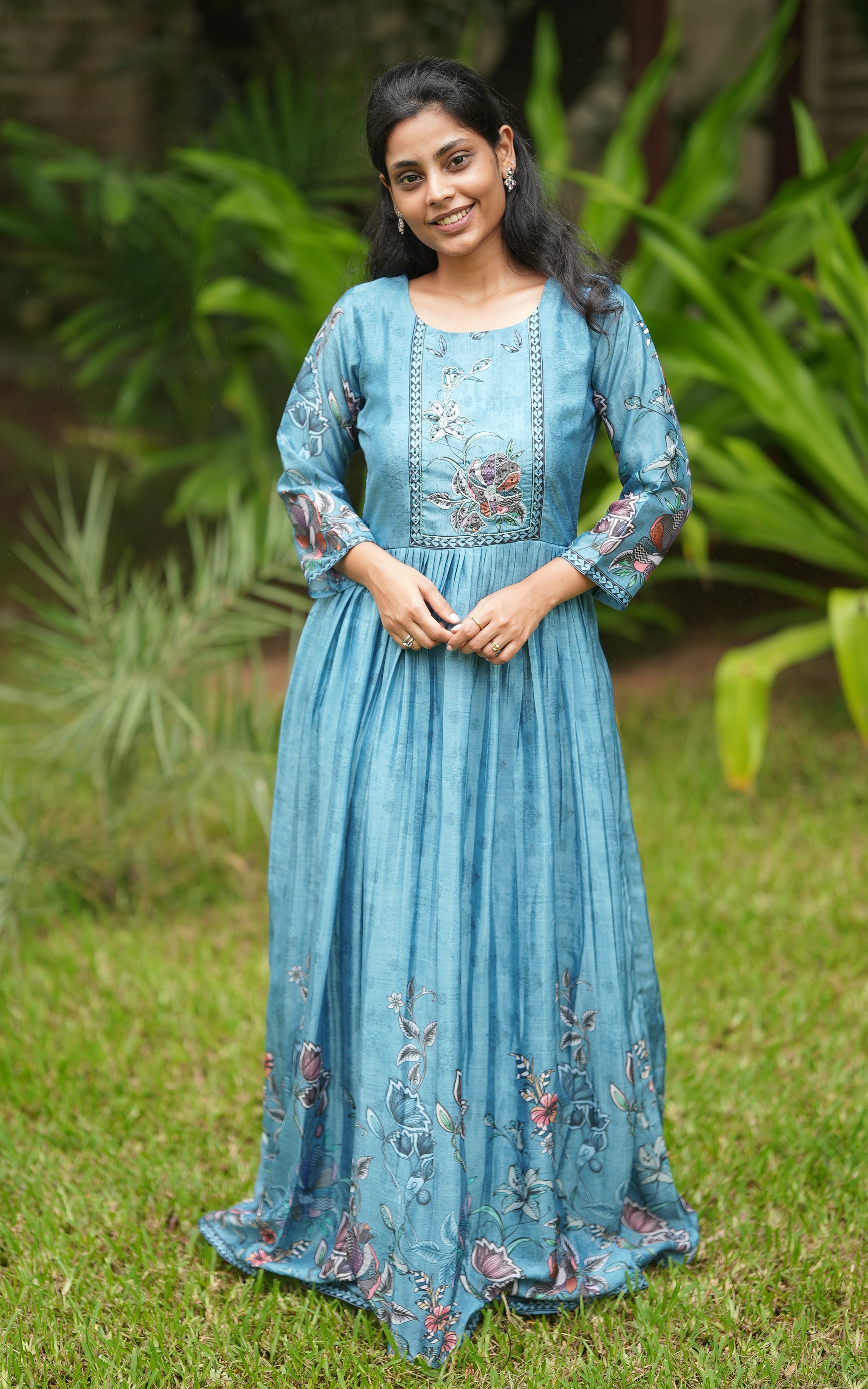 Perfect for celebrations, get-togethers, or poojas