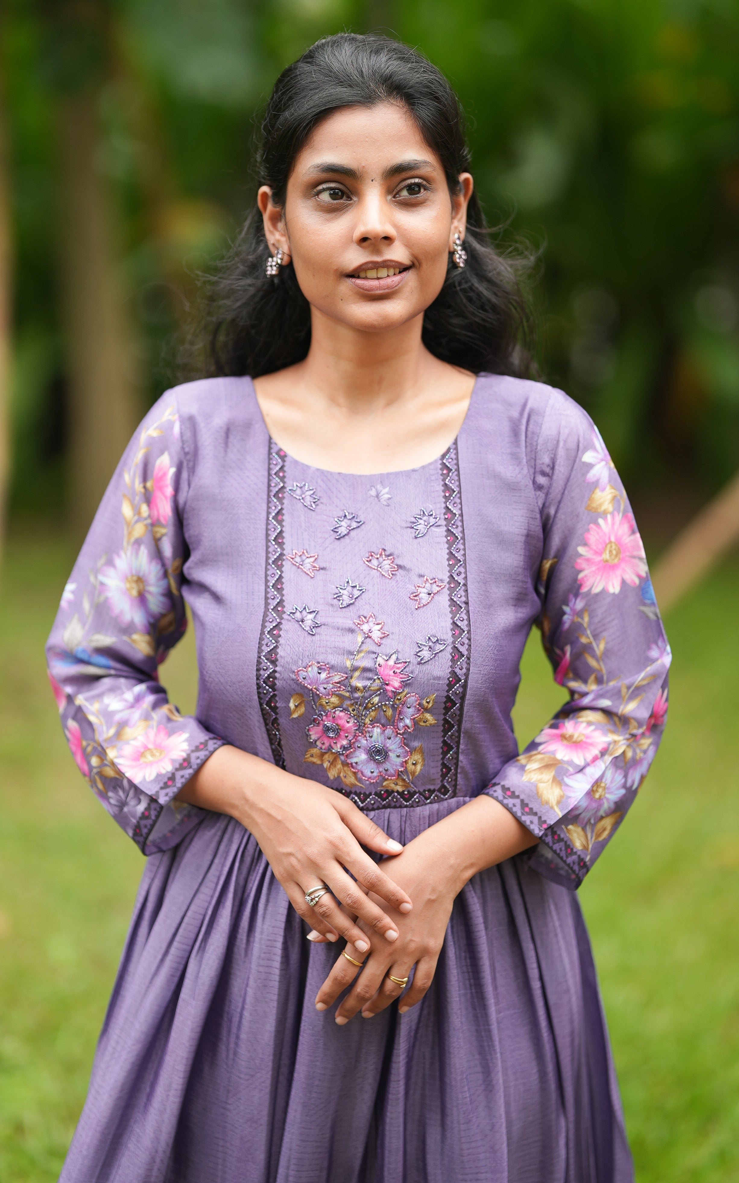 Rich violet color for a royal, elegant look