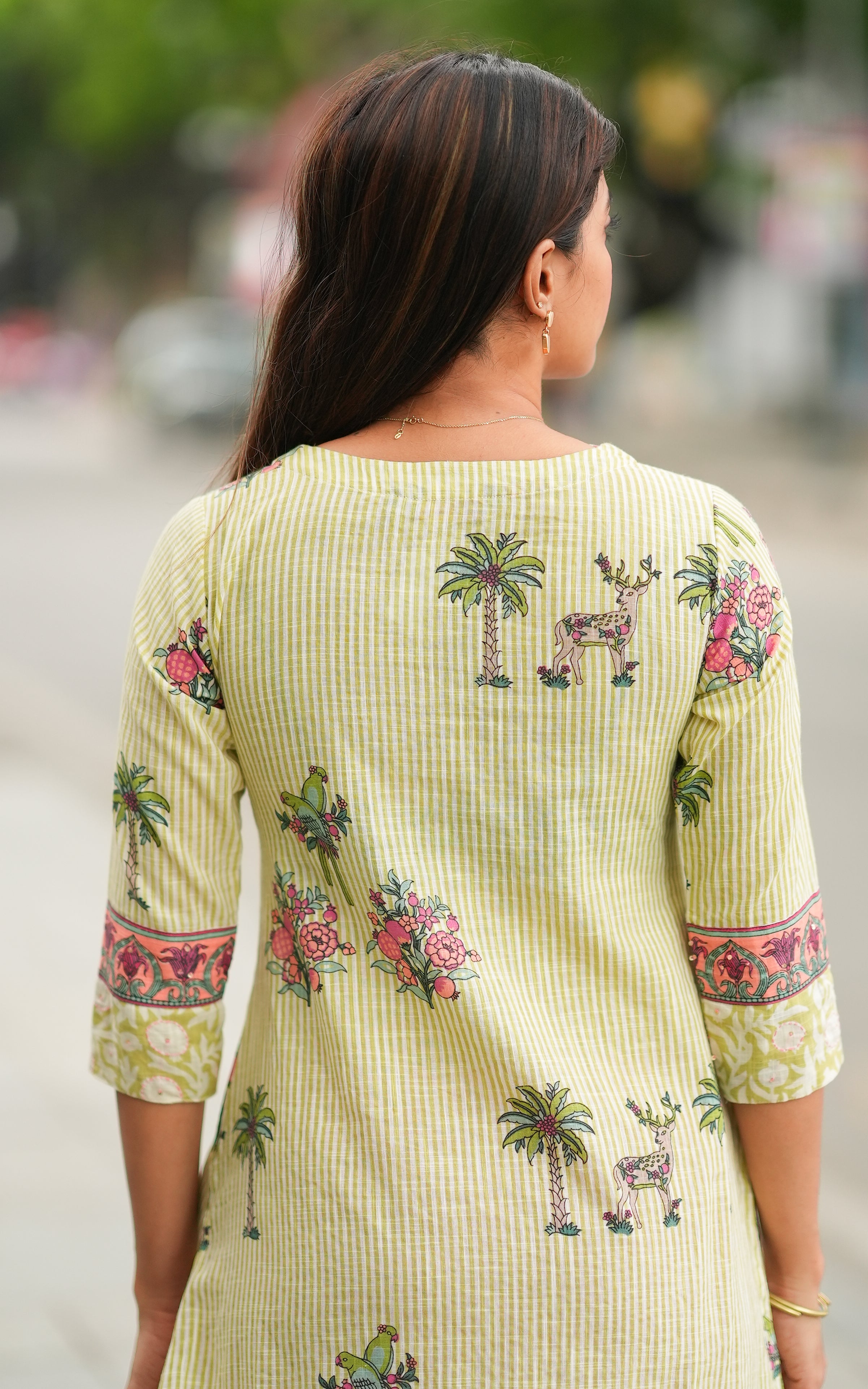 Charumalar B (Kurti+Dupatta)