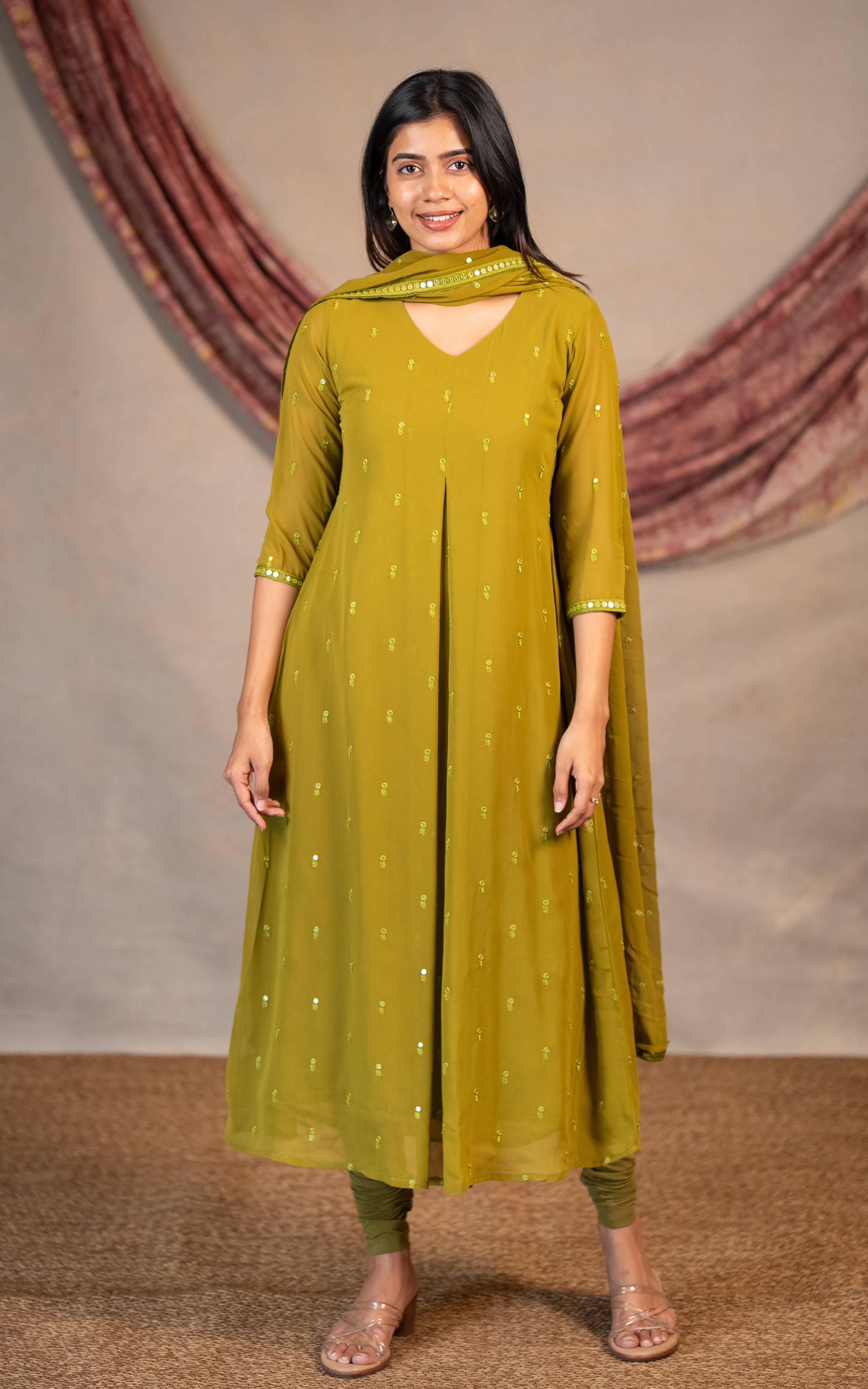 Yatra Mehandi Green (Kurti+Dupatta)