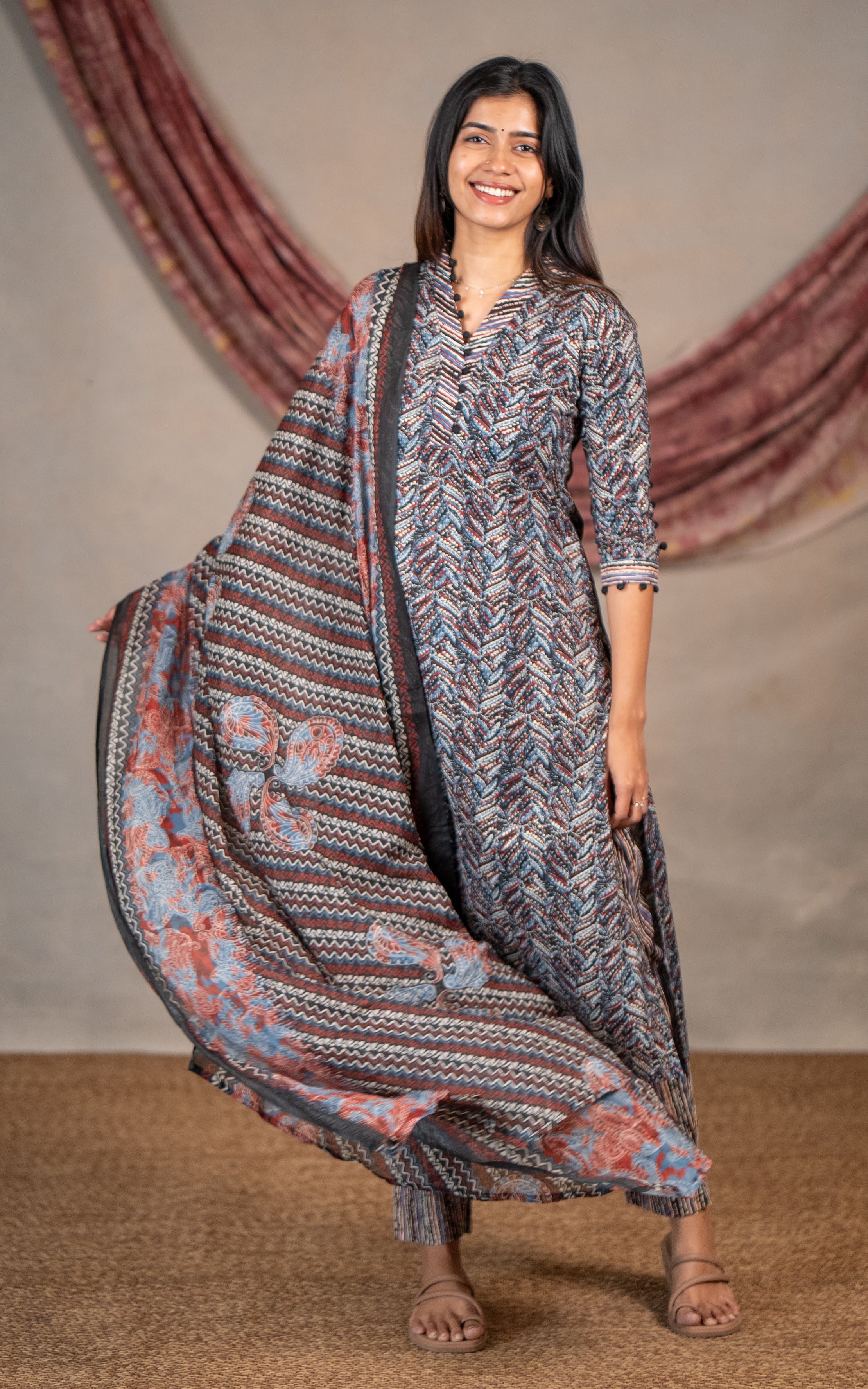 Office Wear Comfortable Printed Cotton Kurti Set
Daily Wear Breathable Cotton Kurti With Dupatta