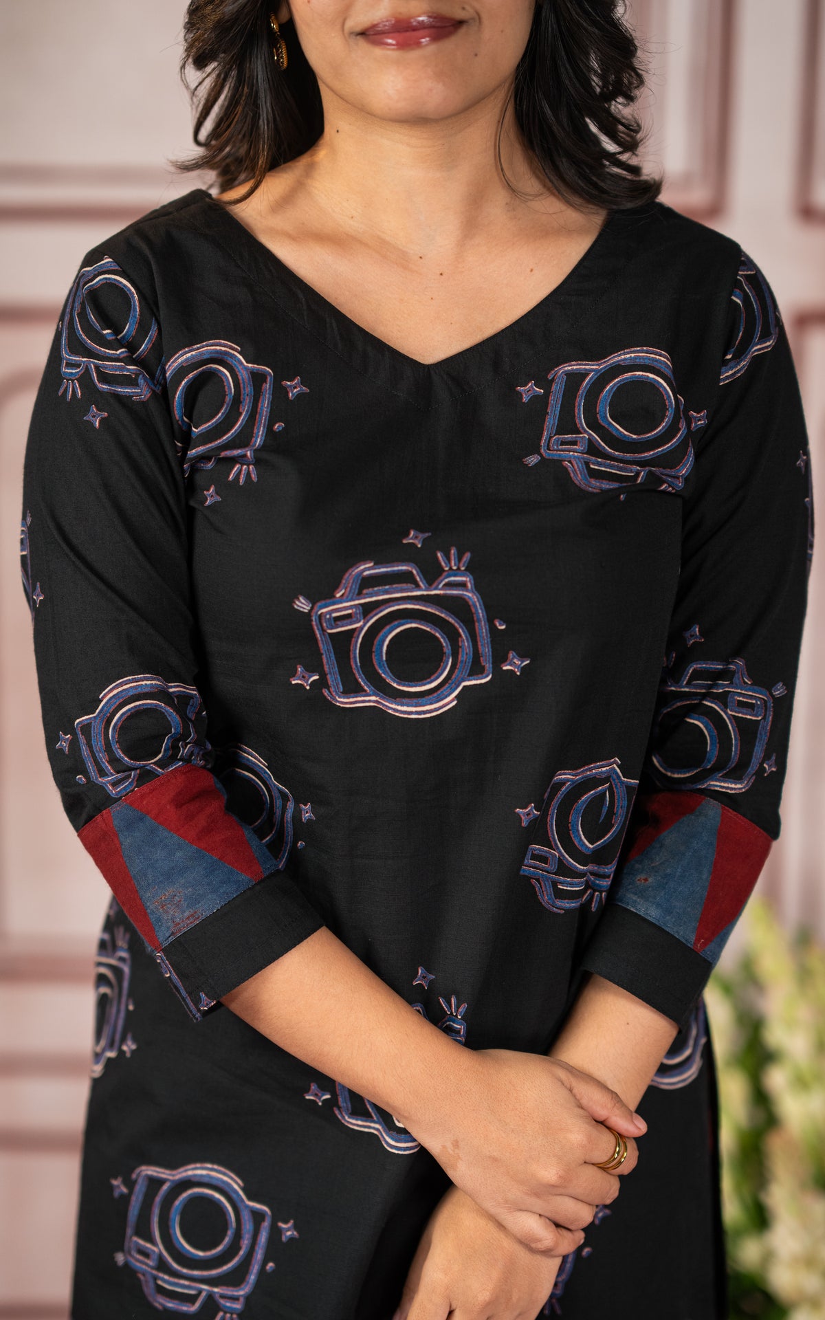 Clicks and Flash (Kurti+Dupatta)