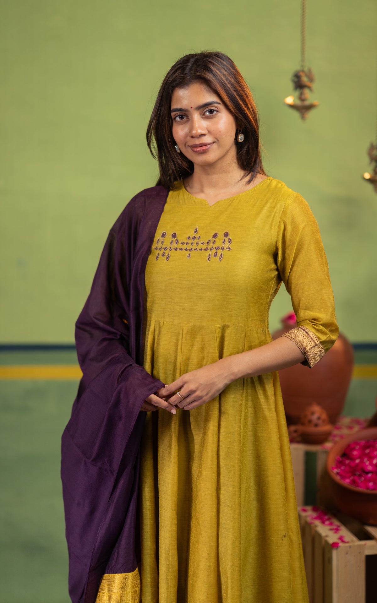Vintage Vizha Kolam B (Kurti+Dupatta)