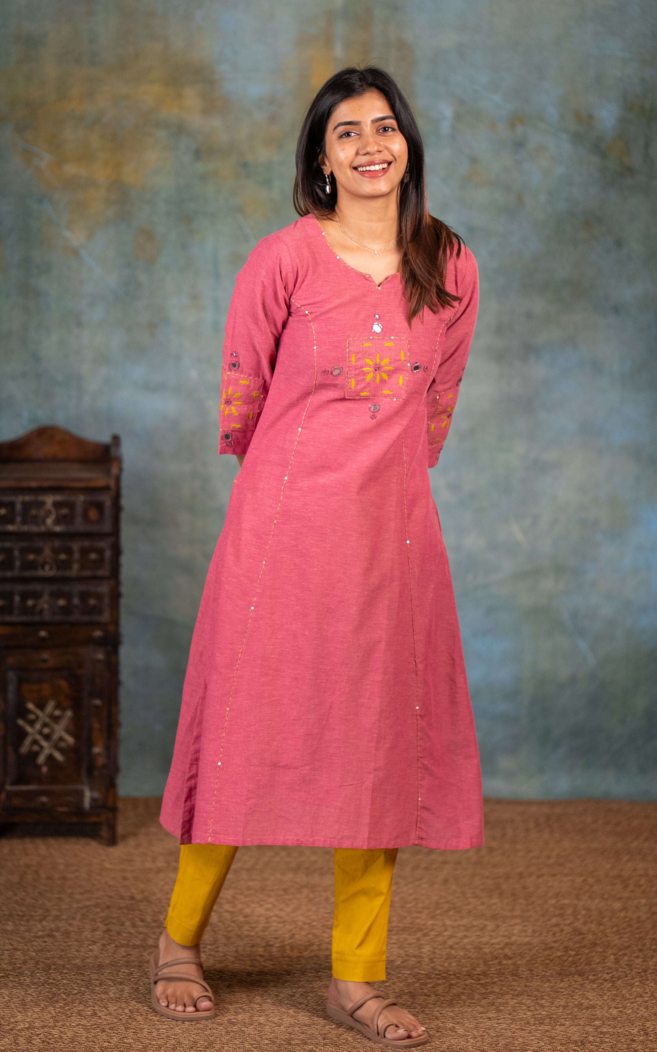 Simple and Comfortable Aline Kurti