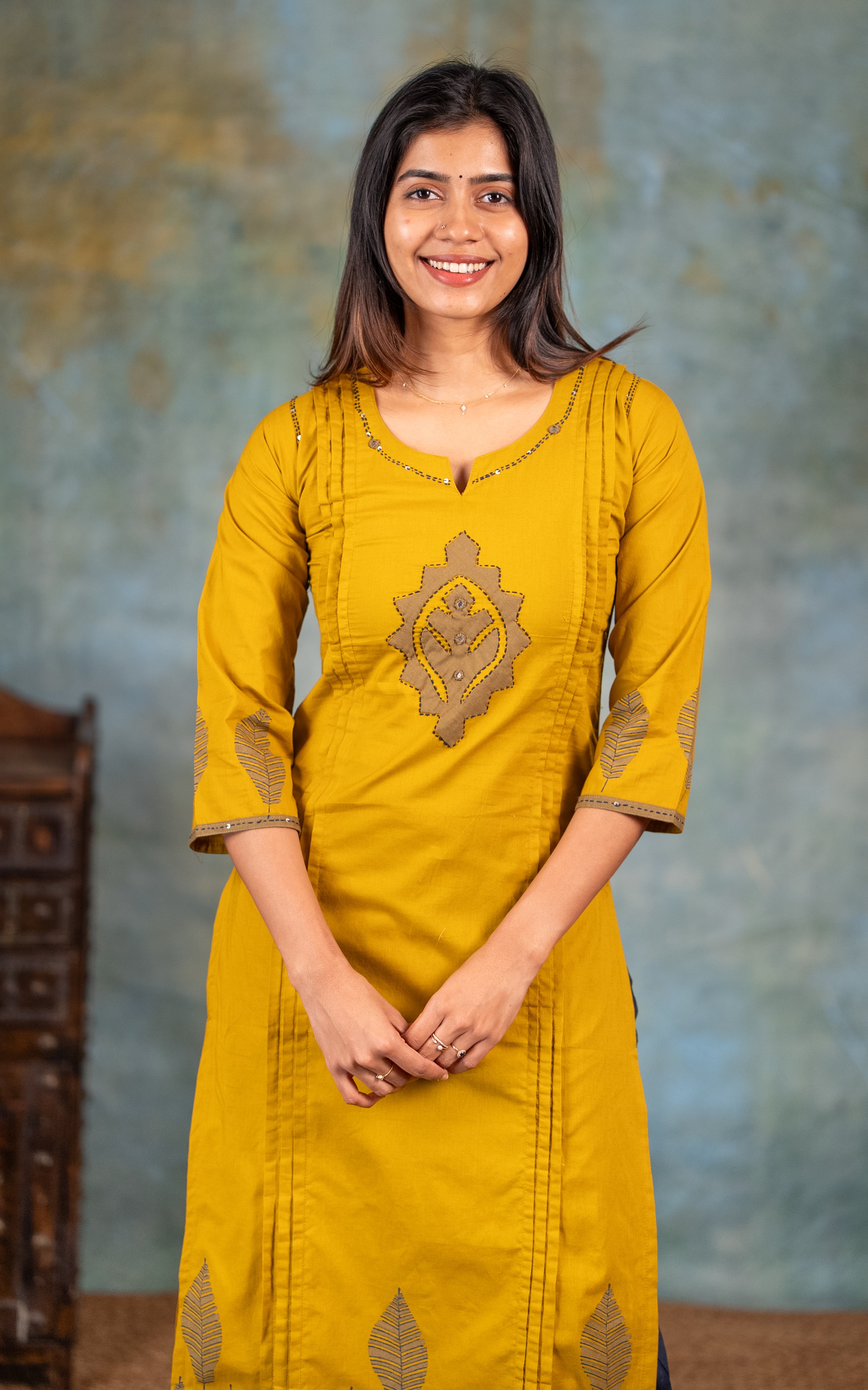 Ilayanila Mustard