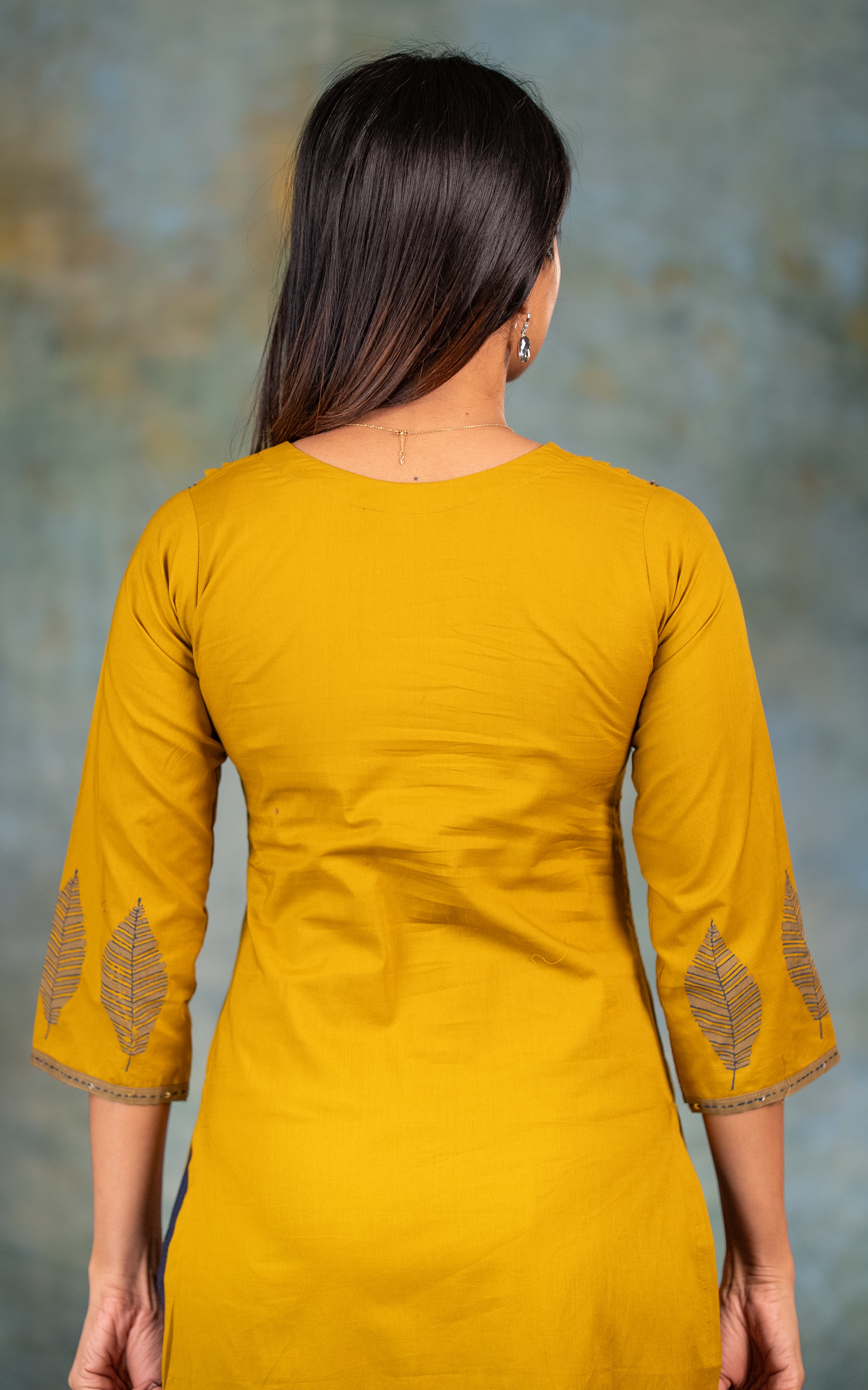 Ilayanila Mustard