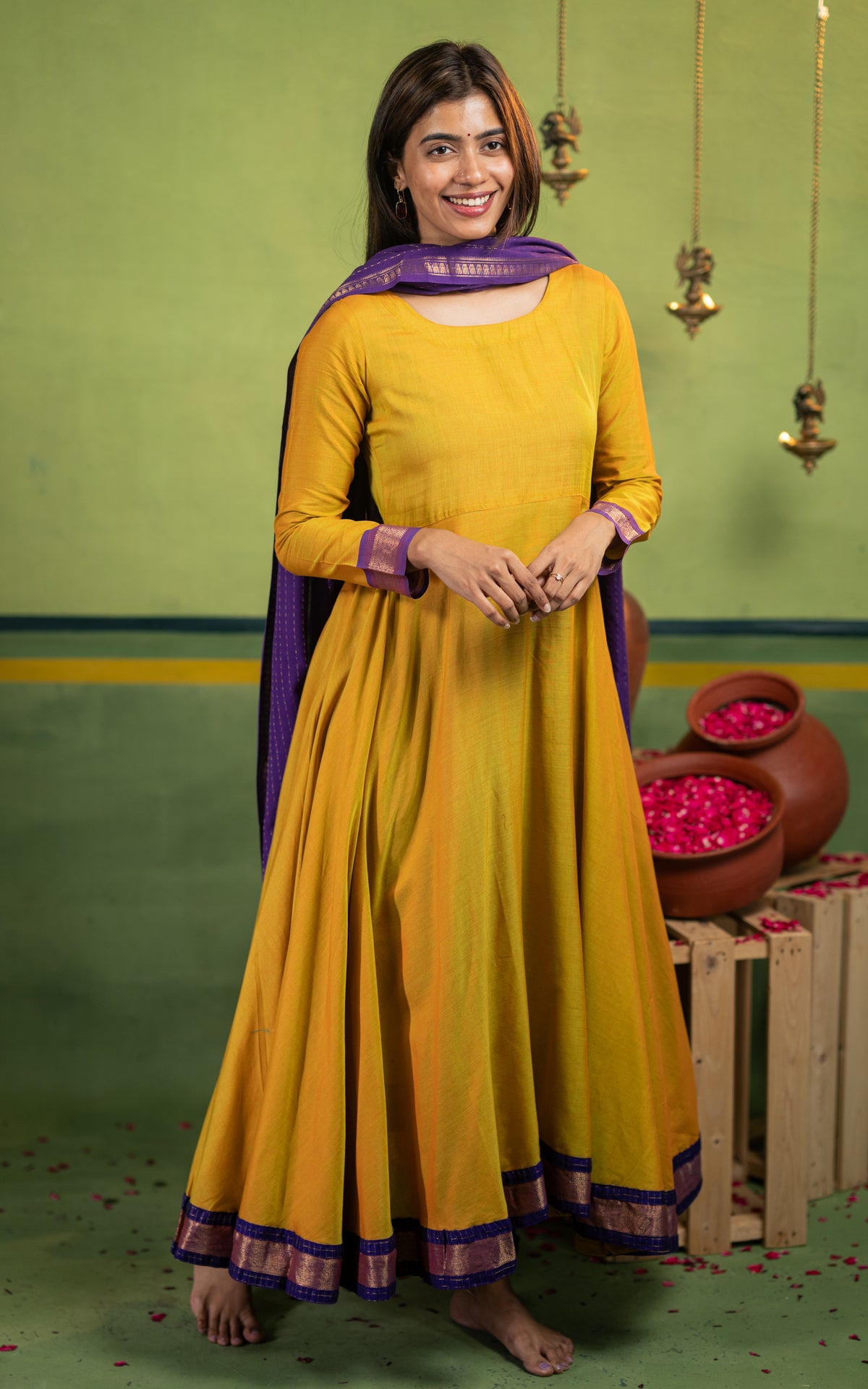 Meenakshi Cotton (Kurti+Dupatta)