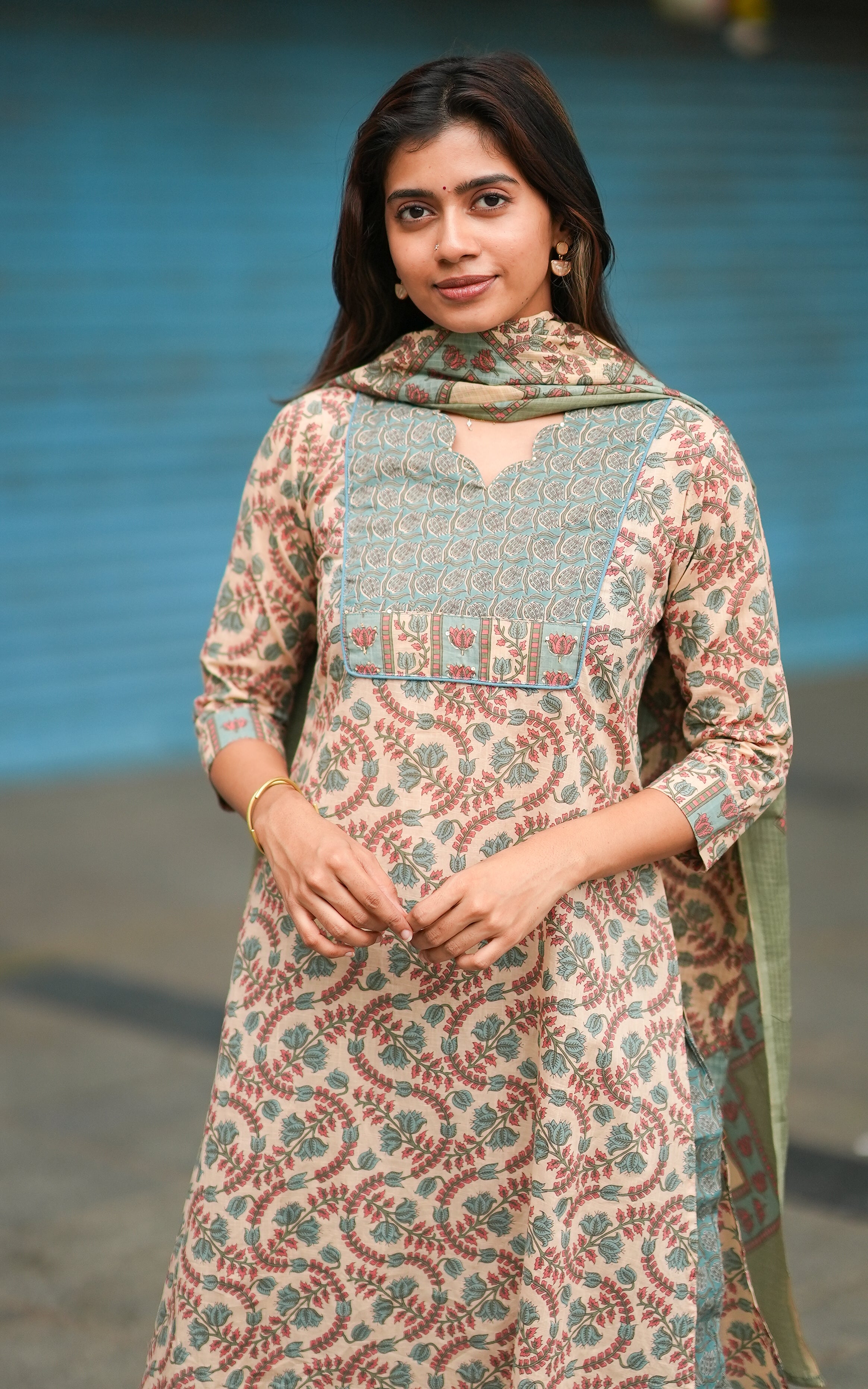 Jenisha A (Kurti+Pant+Dupatta)
