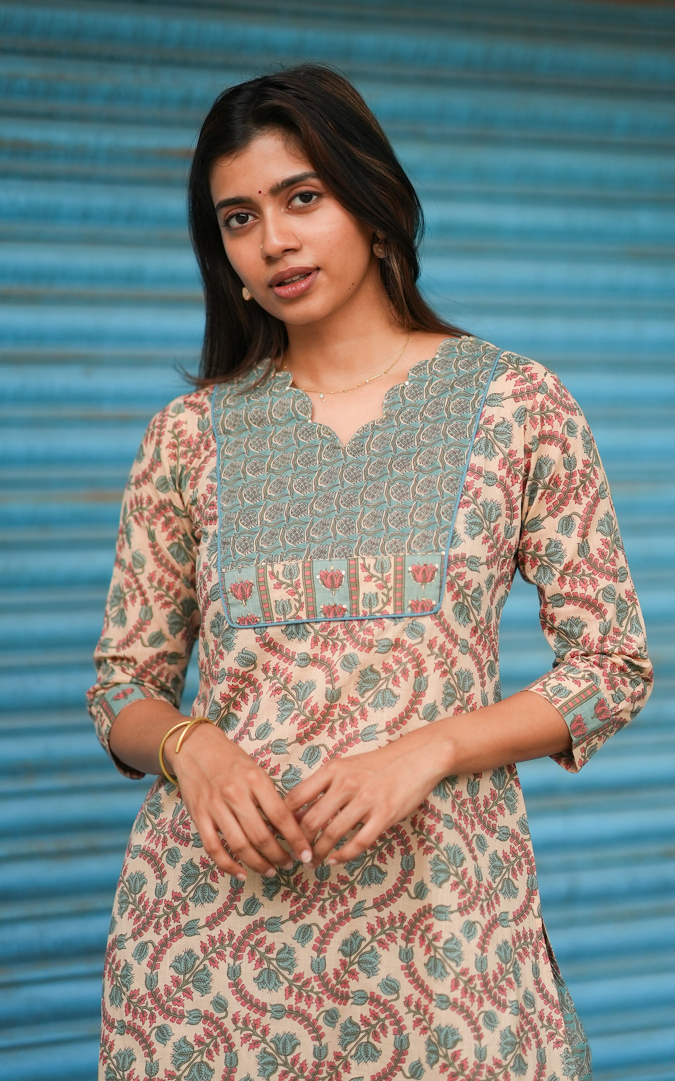 Jenisha A (Kurti+Pant+Dupatta)