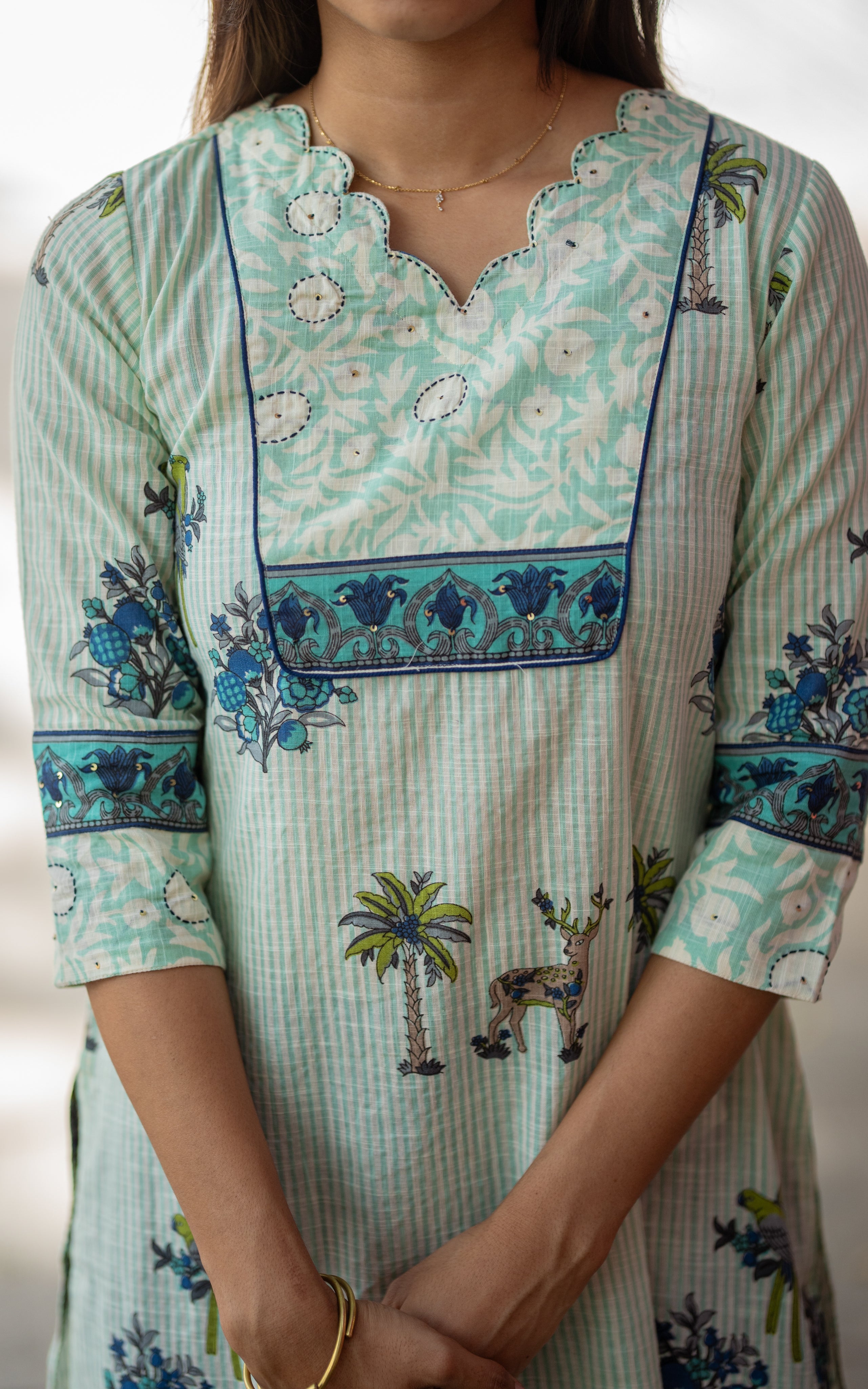 Charumalar A (Kurti+Dupatta)