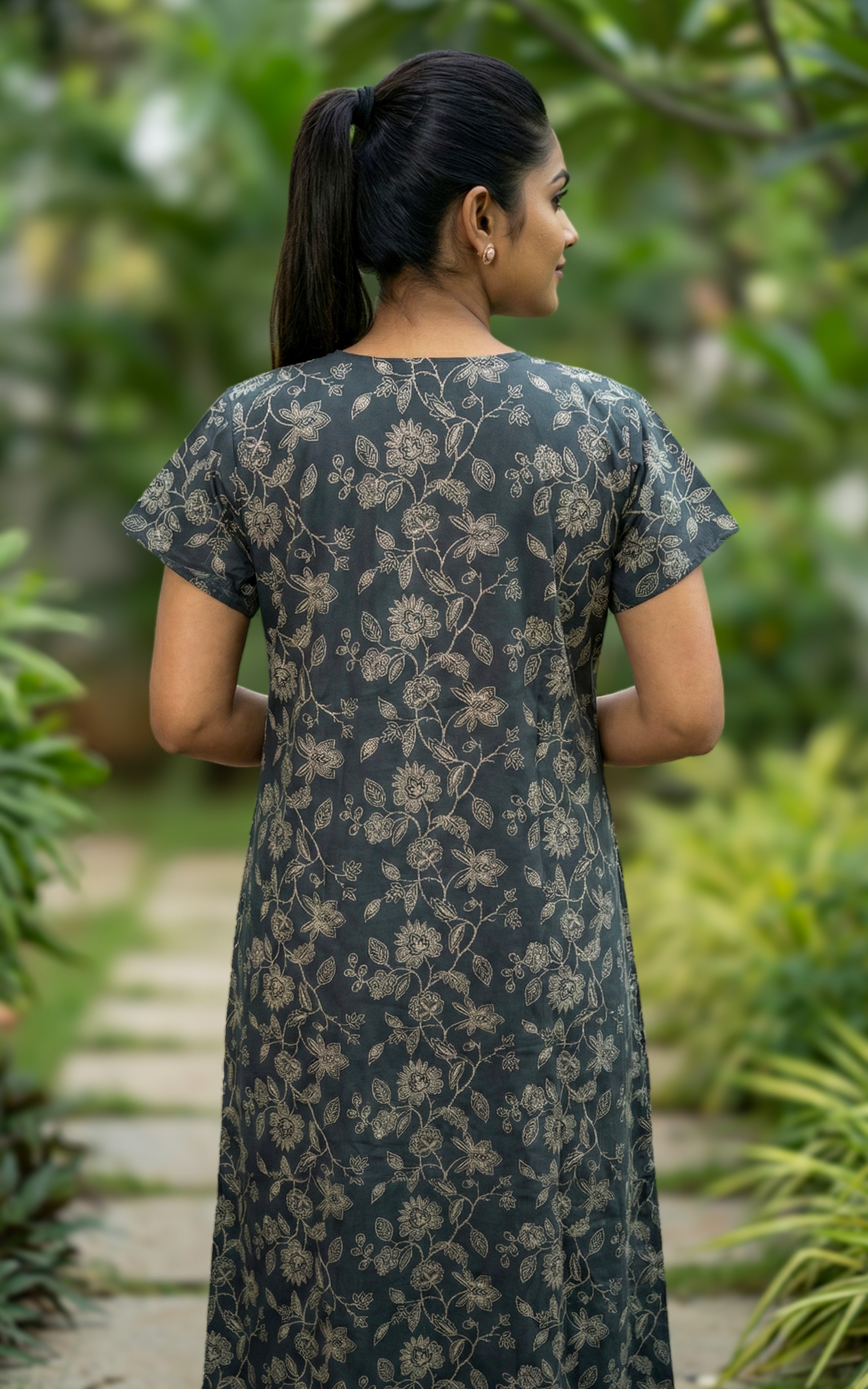 Comfortable printed cotton nighty for women