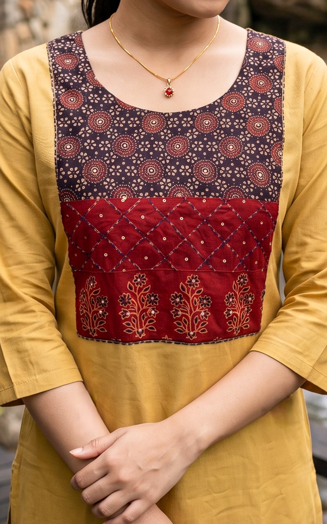 July Malargal Dark Beige