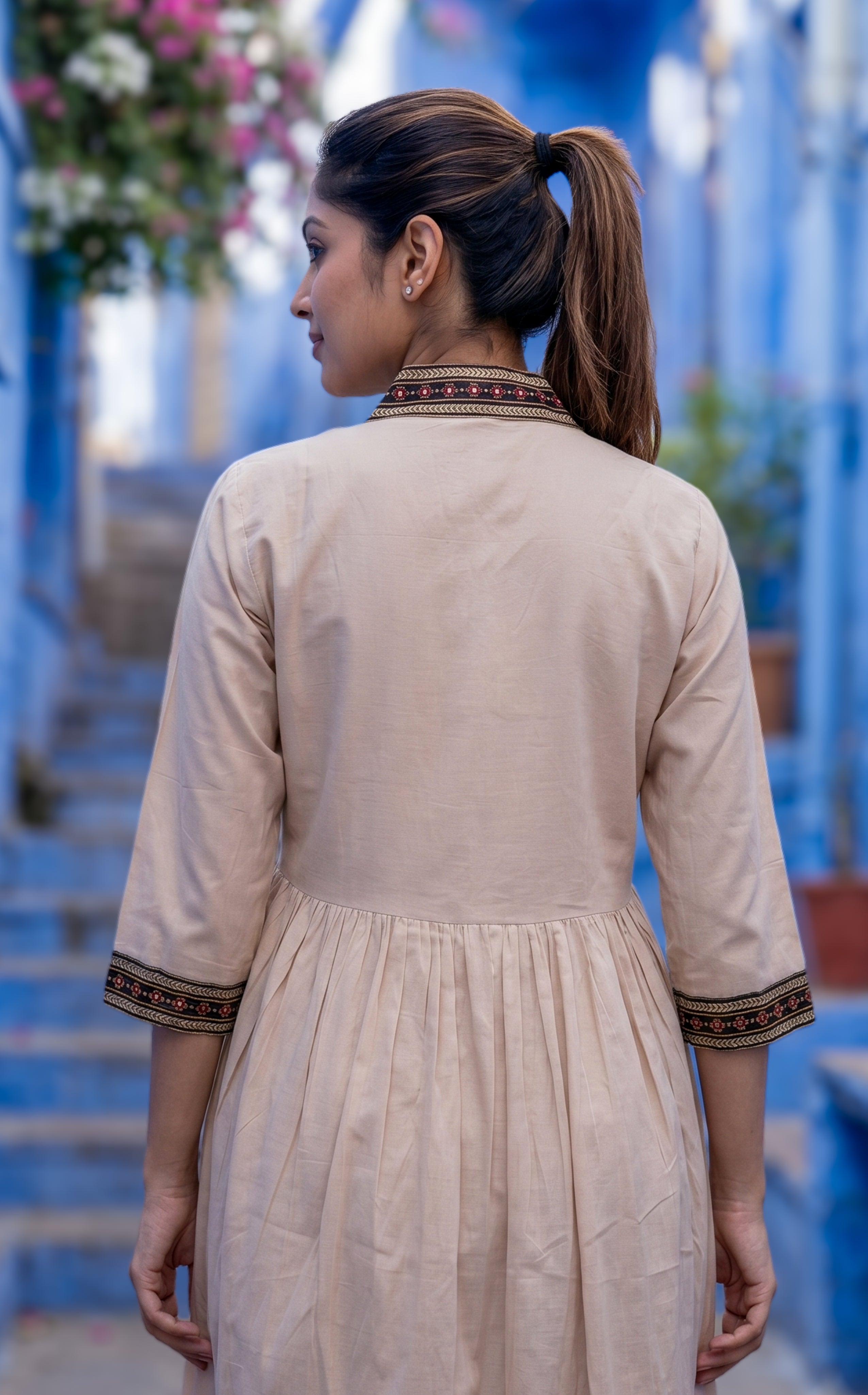 Charu Beige