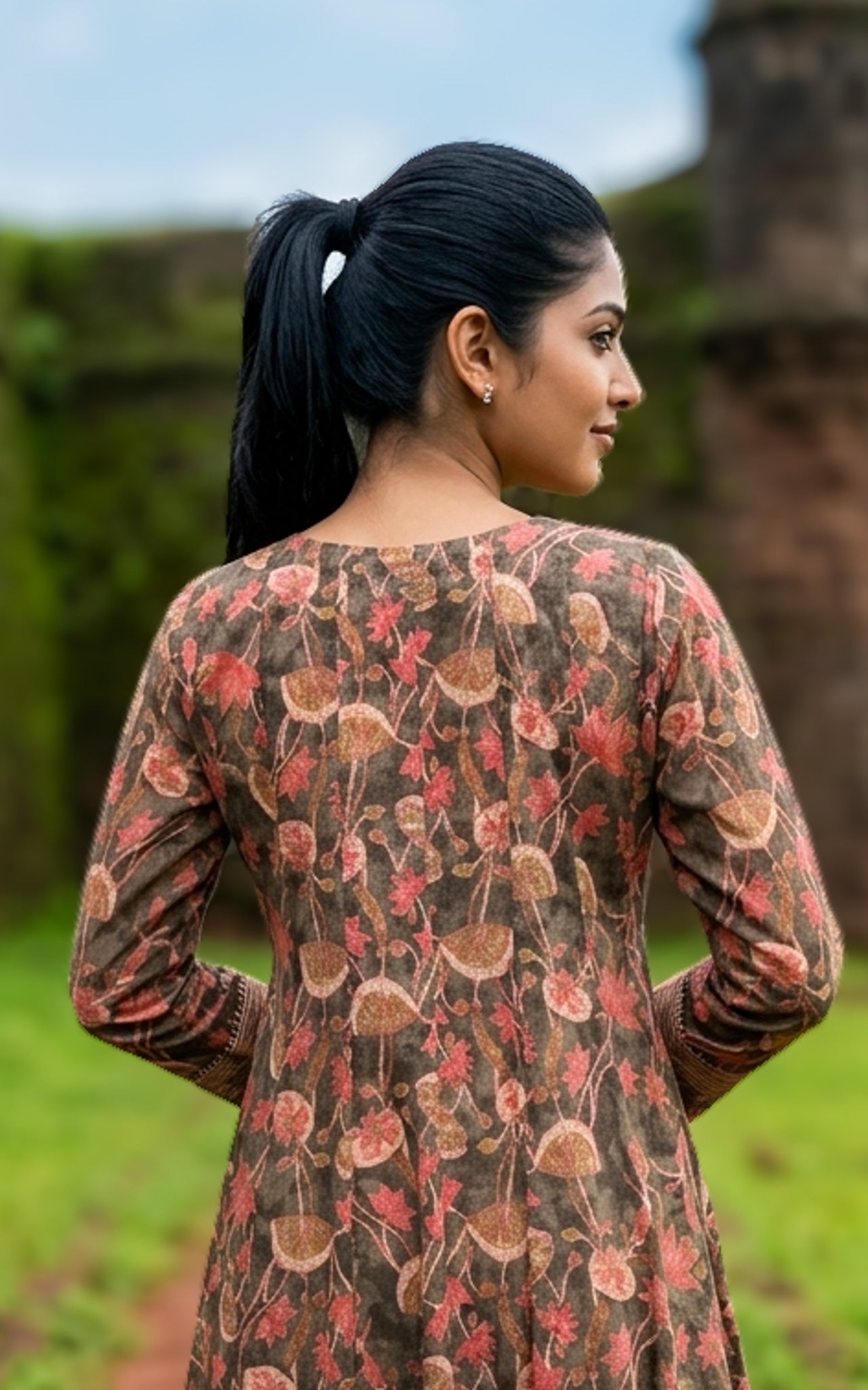 Riya A (Kurti+Dupatta)