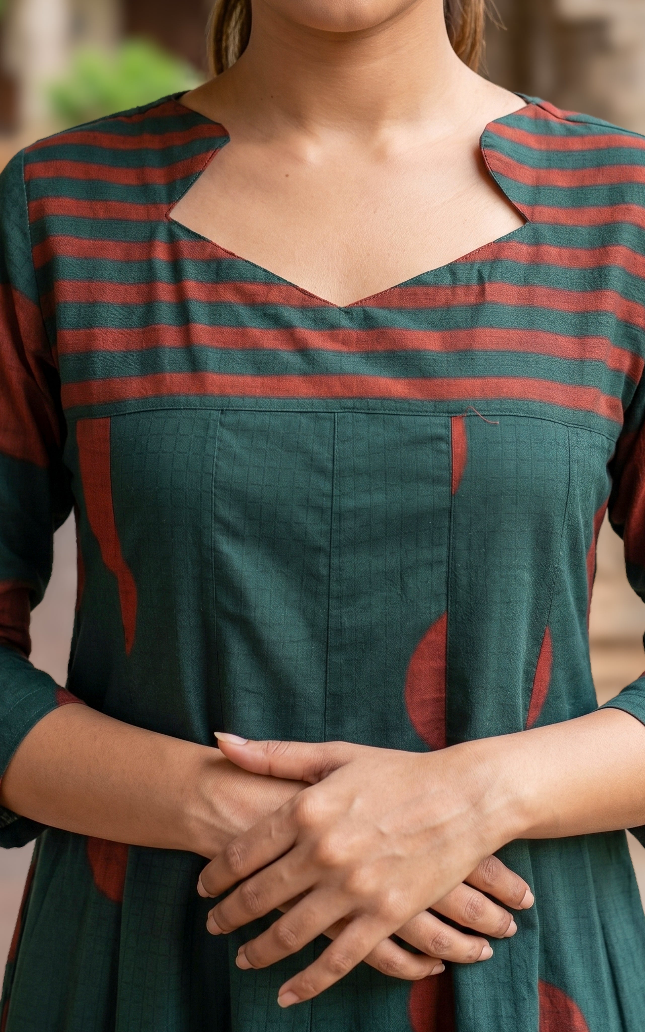 Poonguzhali A (Kurti+Pant+Dupatta)