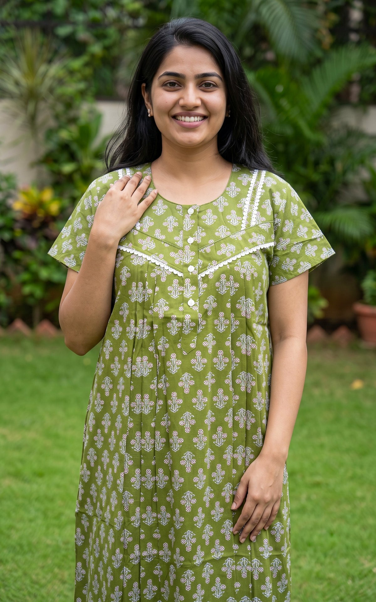 Instore – Green Cotton Straight Fit Nighty for Women – Cotton – Printed – Ethnic Wear