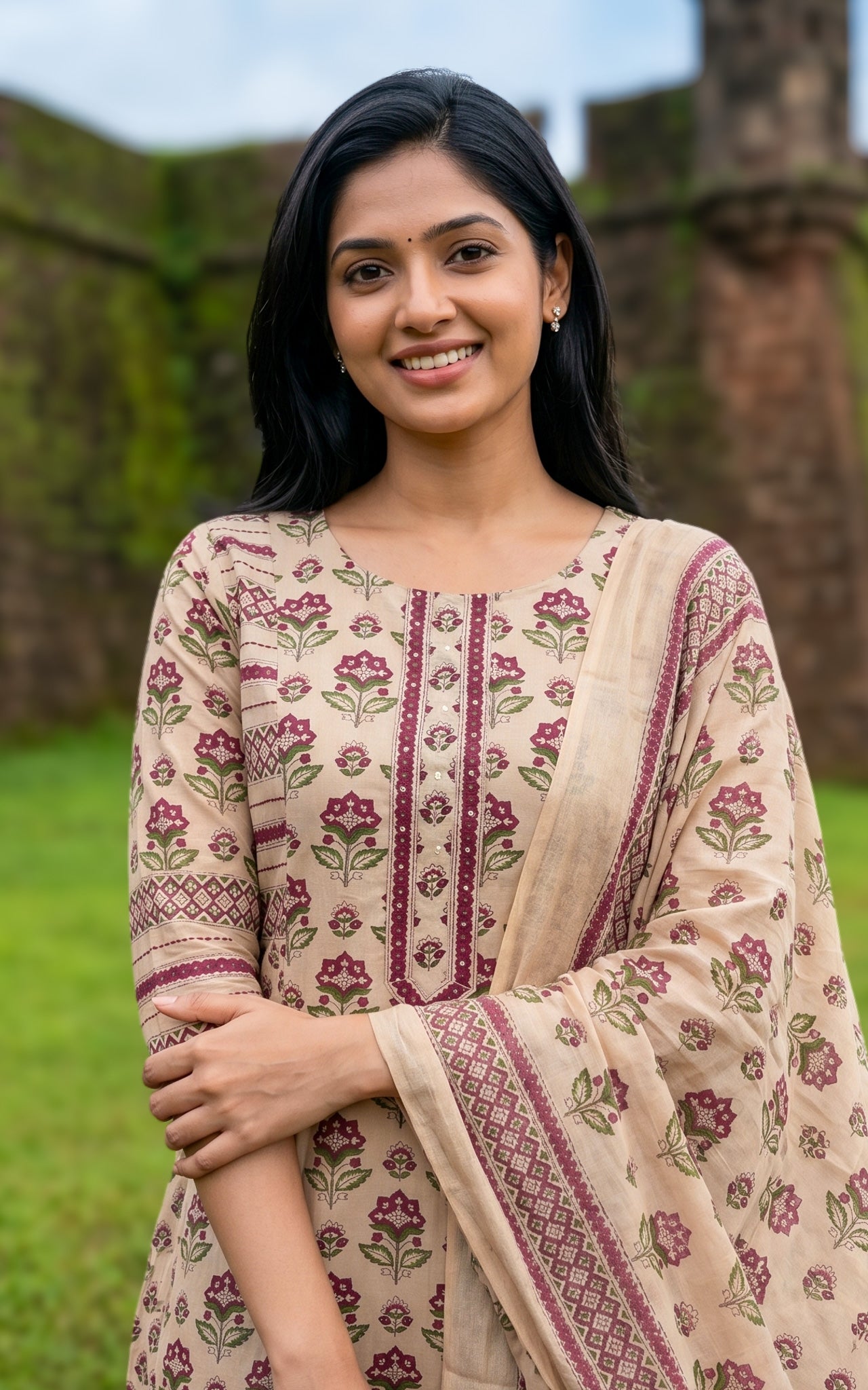 Niharika Beige (Kurti+Dupatta)