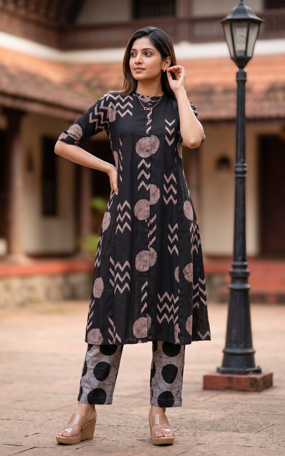 Instore – Black Tamizhisai Kurti Set for Women – Cotton Flex – Daily Wear – Ethnic Wear