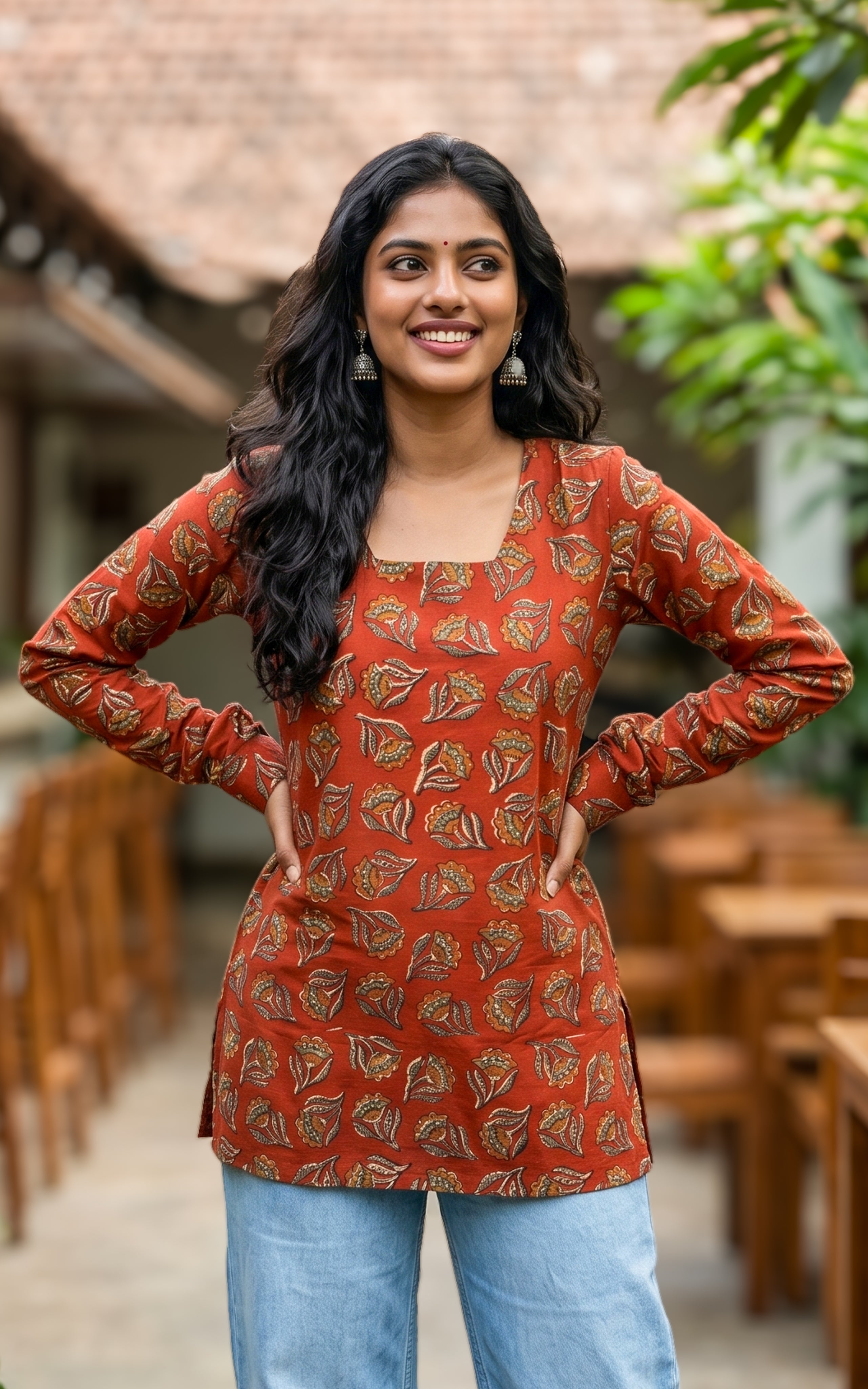 Stylish back design kurti
Comfortable handblock printed kurti
Trendy short kurti with gathered sleeves