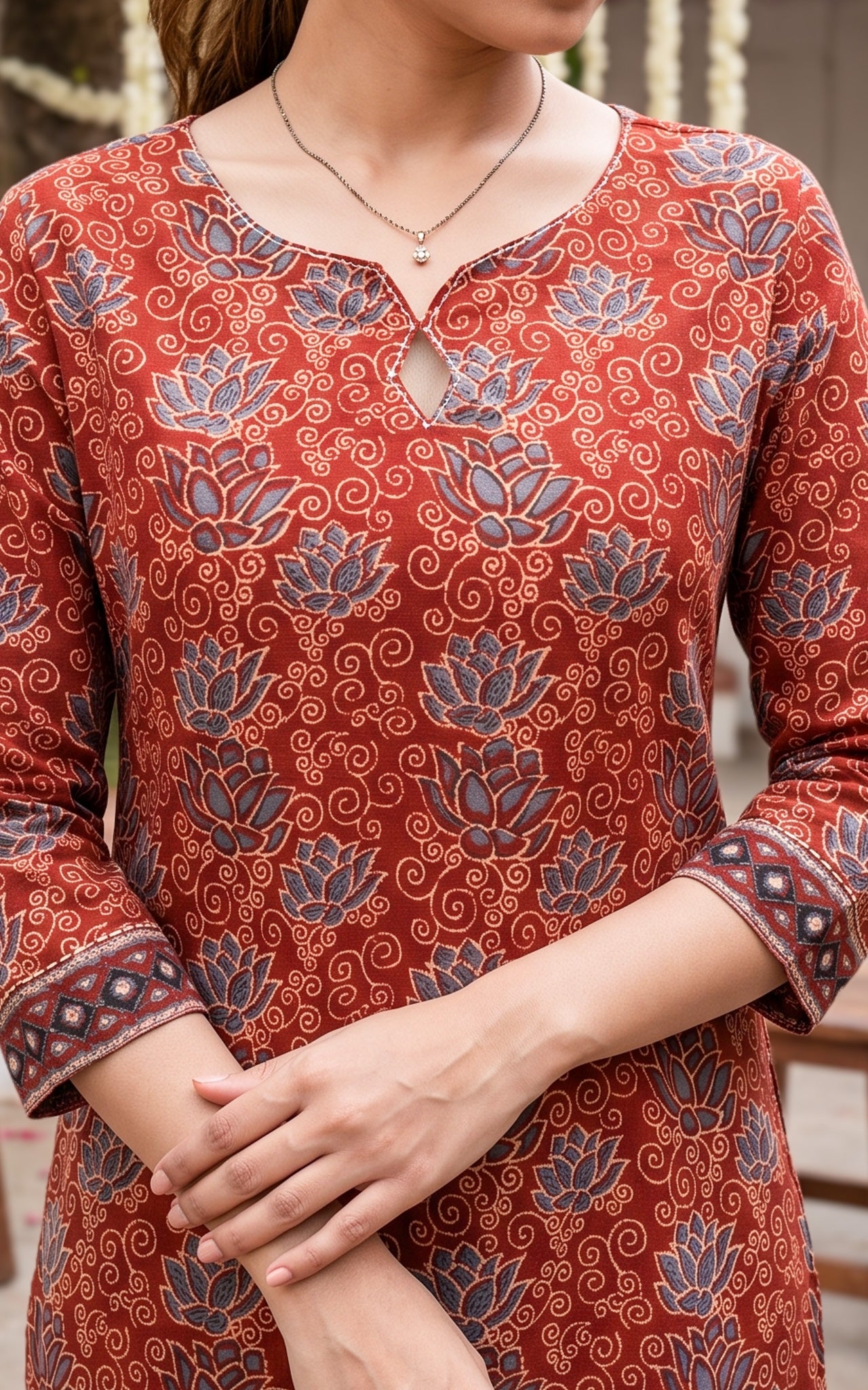 Nethra Maroon (Kurti+Dupatta)