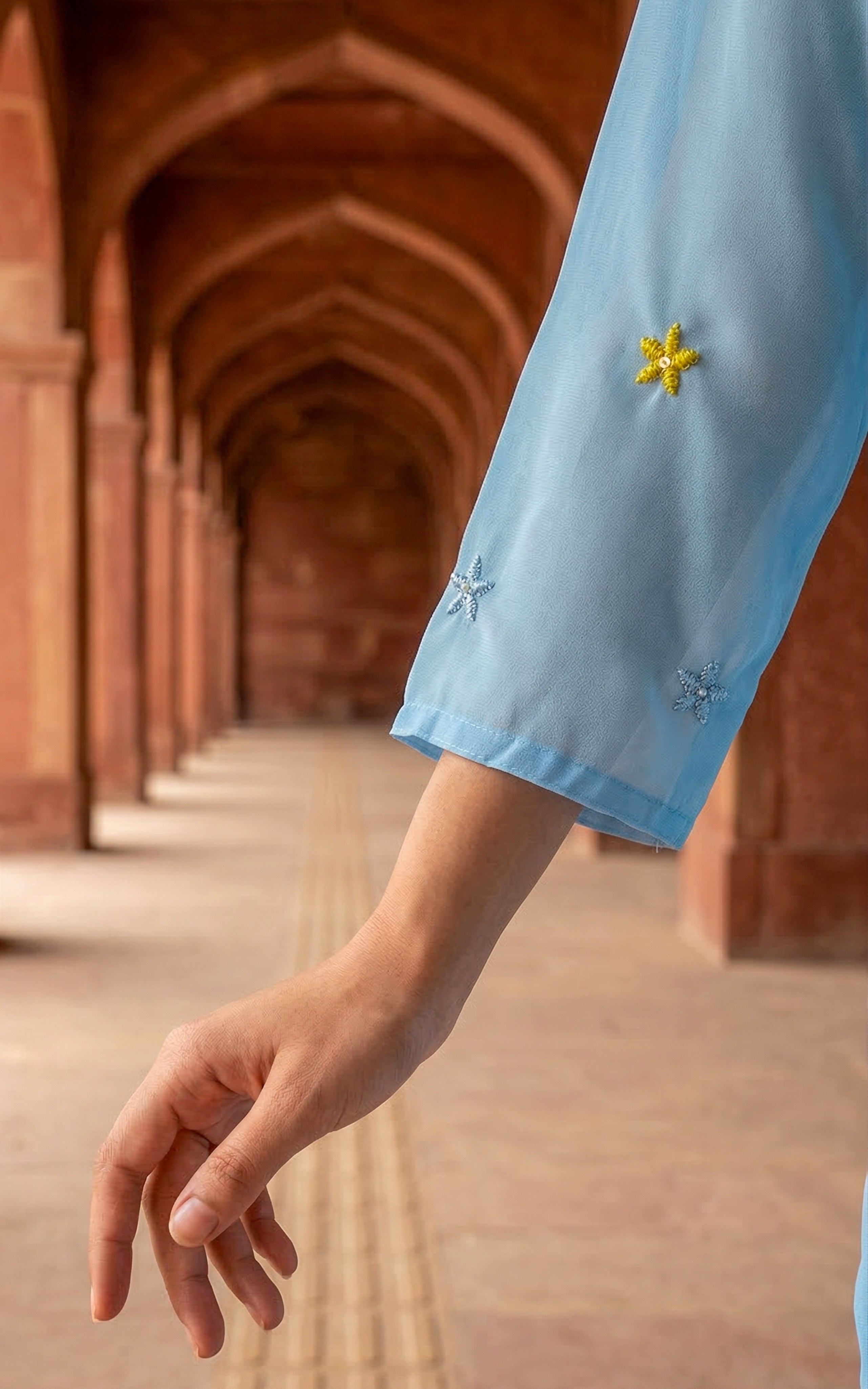 Sillunu Oru Kaadhal 6A (Kurti+Dupatta)