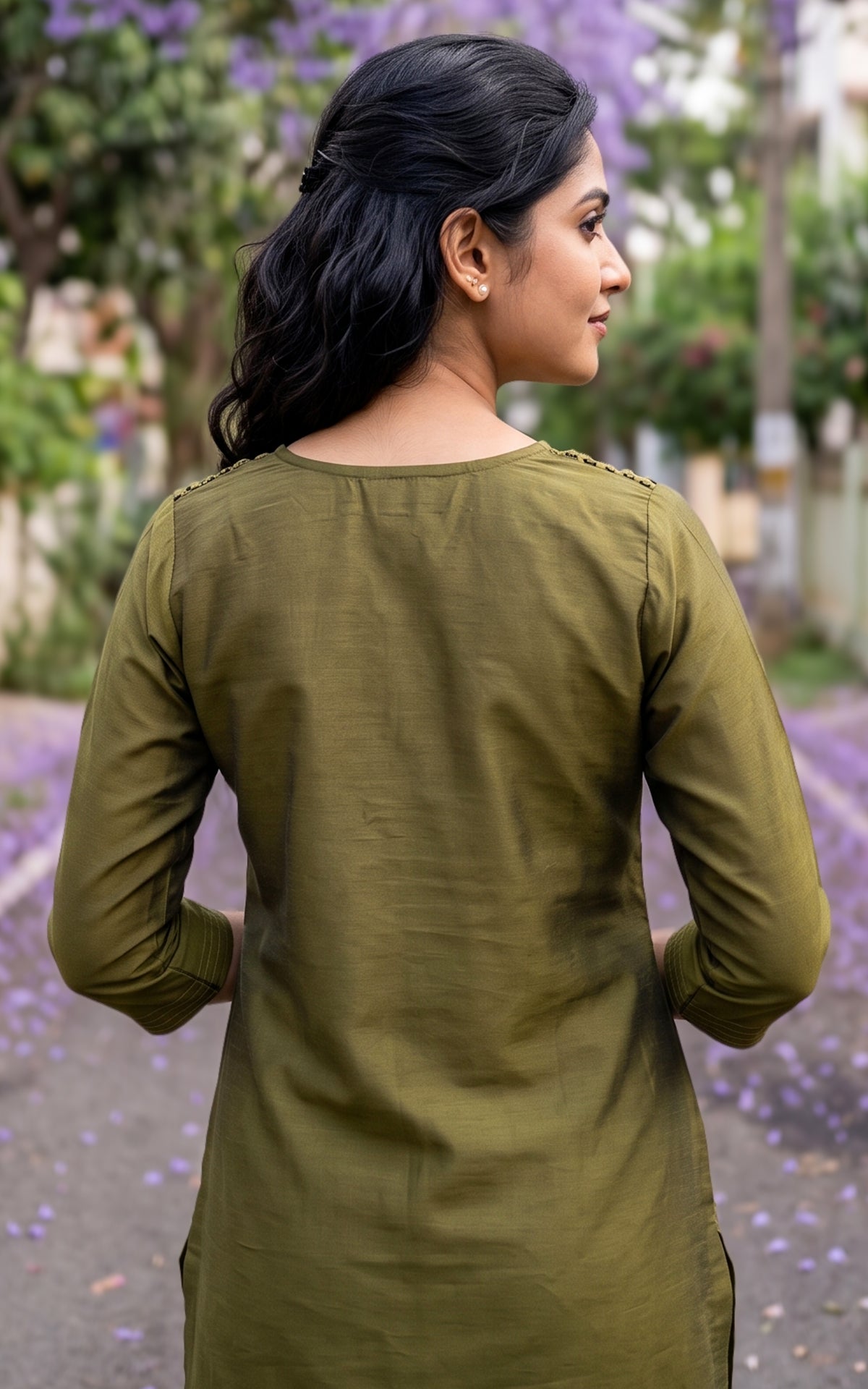 Suthandhira Dark Olive Green